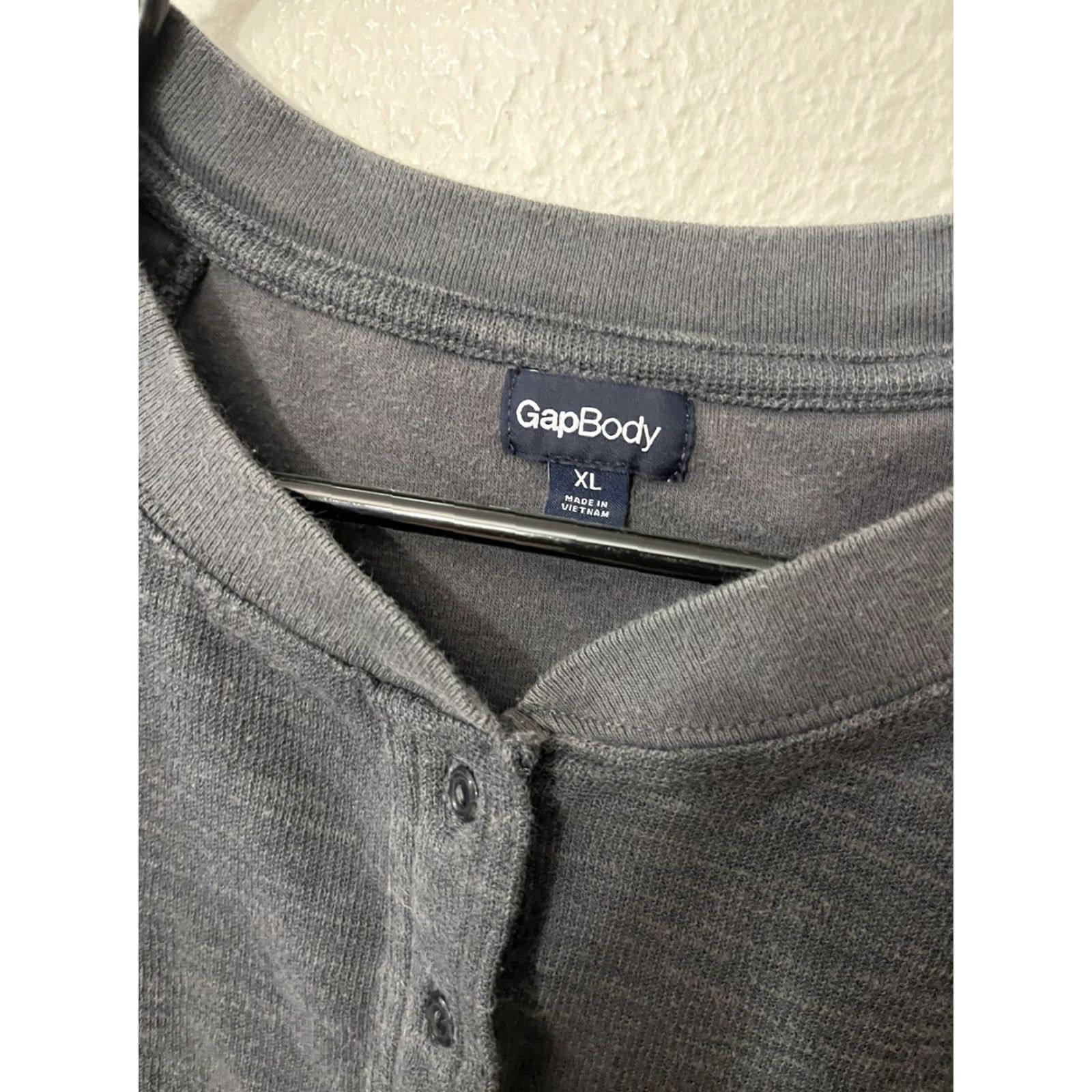 Gap Gap Women’s Blouse Long Sleeve Shirt M Charcoal Gray 100% Cotton Button-Front Size M / US 6-8 / IT 42-44 - 2 Thumbnail