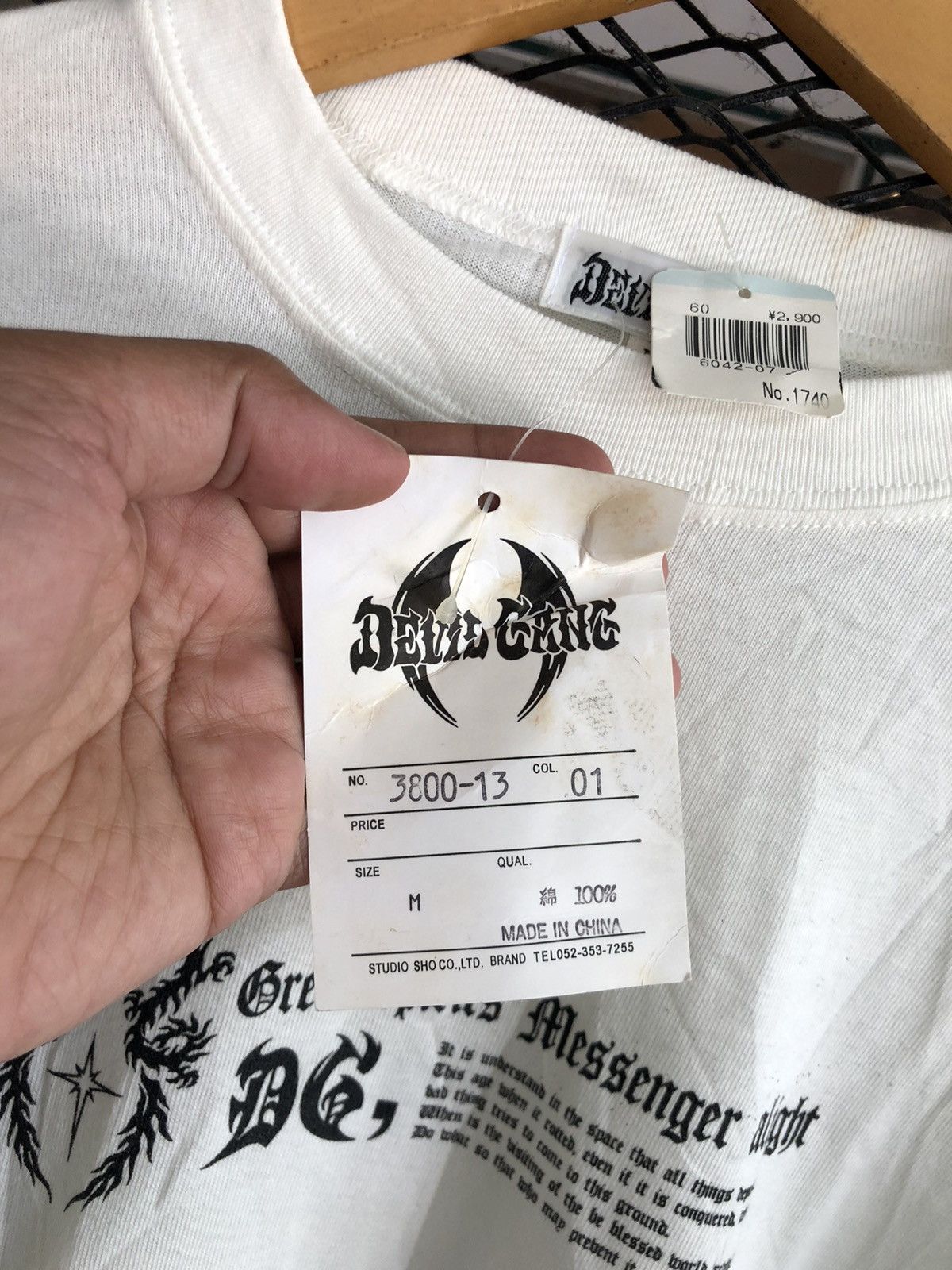 Japanese Brand DEVIL GANG THE DARKSIDE WORLD LONGSLEEVE Size US M / EU 48-50 / 2 - 7 Thumbnail