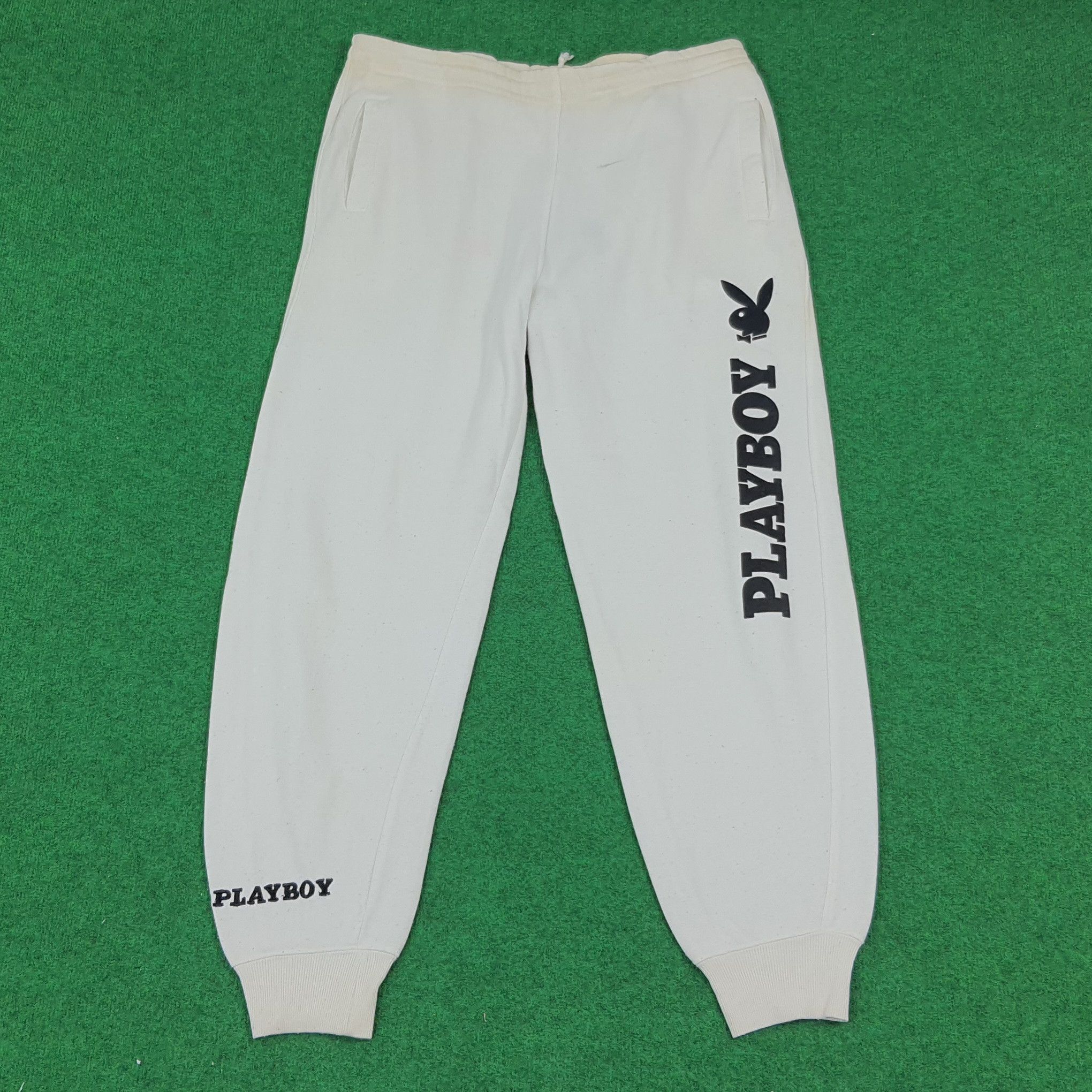Playboy × Vintage Vintage PLAYBOY Jogger Sweat Streetwear Pants Size US 34 / EU 50 - 1 Thumbnail