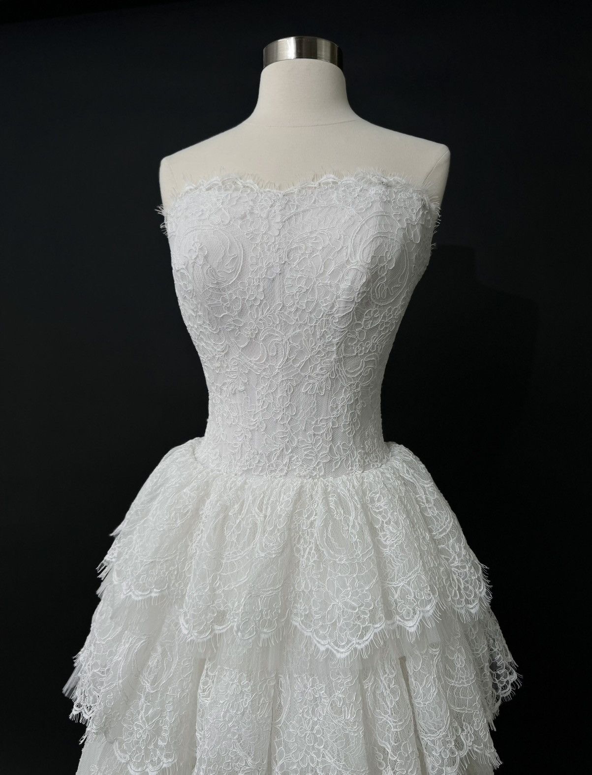 Other Preloved US 2-8 Custom Anna Augusta Bridal Gown Size M / US 6-8 / IT 42-44 - 3 Thumbnail