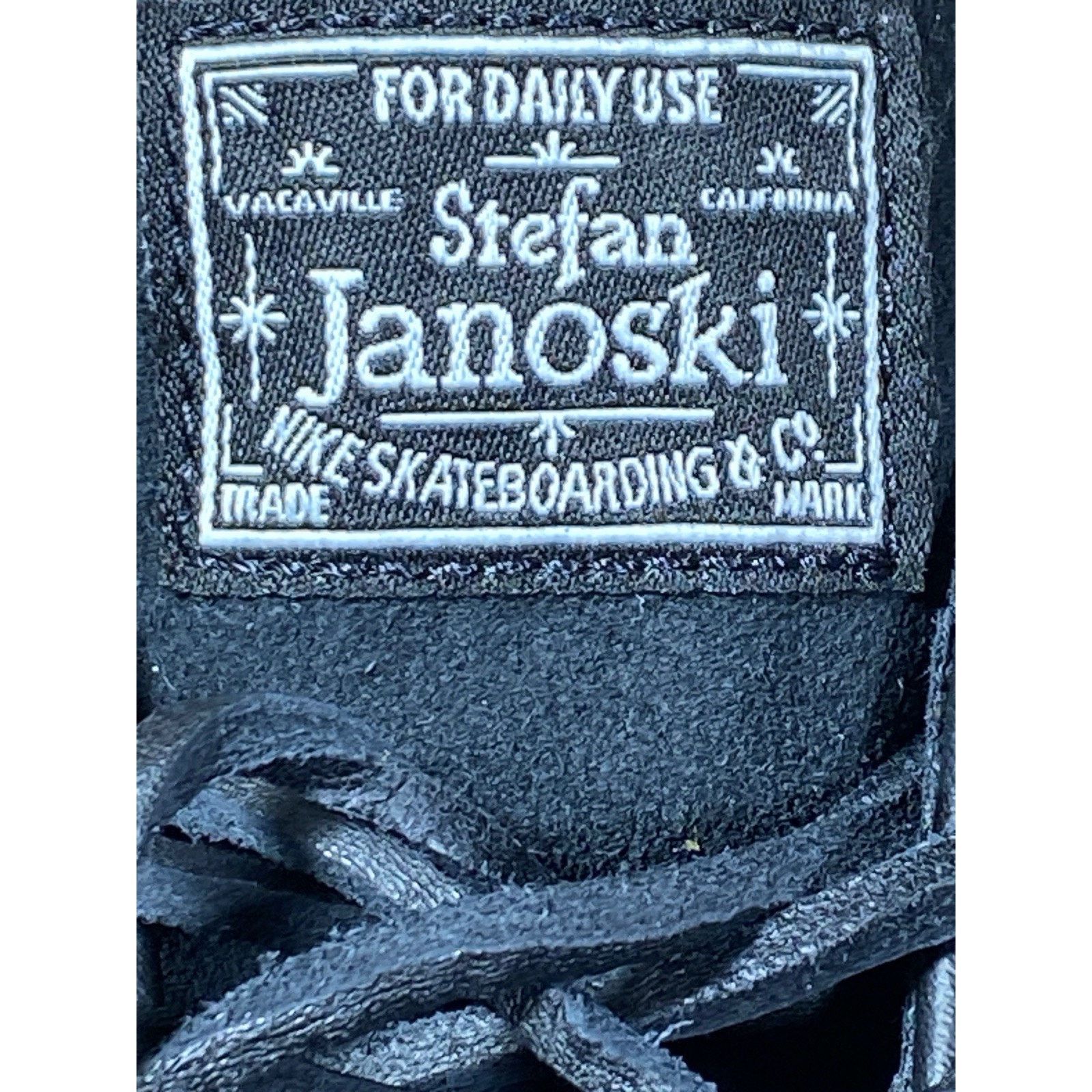 Nike Nike Zoom Stefan Janoski SB Black White FD6757-001 Size US 8 / IT 38 - 11 Thumbnail