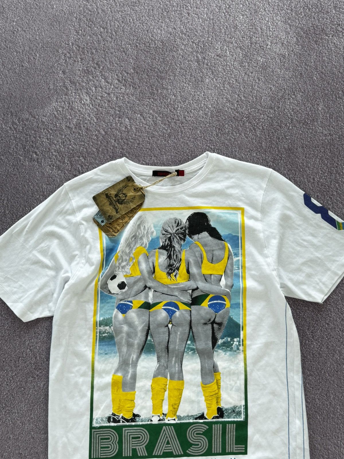 Ringspun Vintage Y2K Ringspun Sexy Girl Print T-Shirt Size US L / EU 52-54 / 3 - 2 Thumbnail