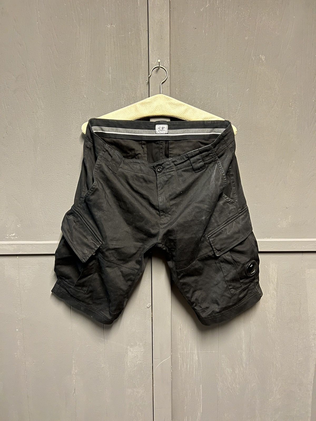 C.P. Company cp company cargo shorts goggle Size US 33 - 1 Thumbnail