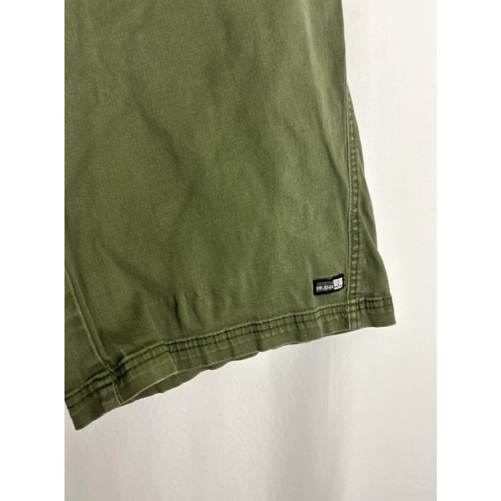 Prana Prana Mens Small Army Green Cargo Cotton Blend Outdoor Shorts Size US 29 - 3 Thumbnail