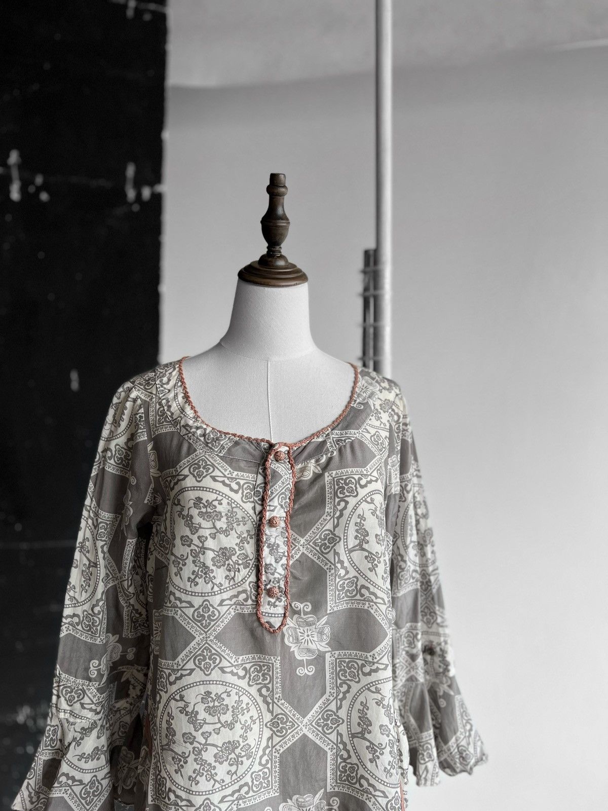Odd Molly Odd Molly Womens Gray White Blouse Top Shirt Long Sleeve Size M / US 6-8 / IT 42-44 - 2 Thumbnail