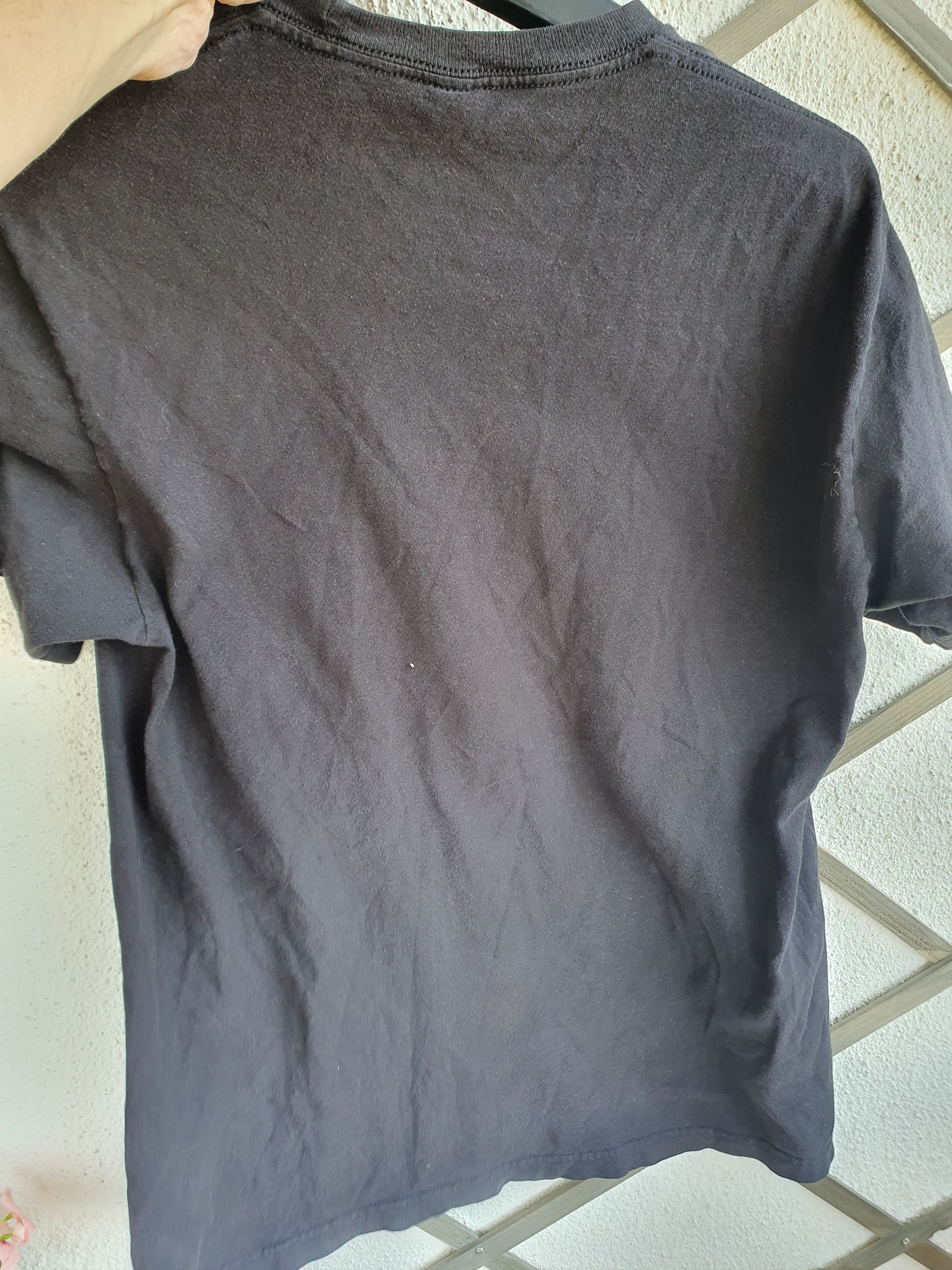 Band Tees Paramore Band Rock t-shirt sz L/M? Size US L / EU 52-54 / 3 - 7 Thumbnail