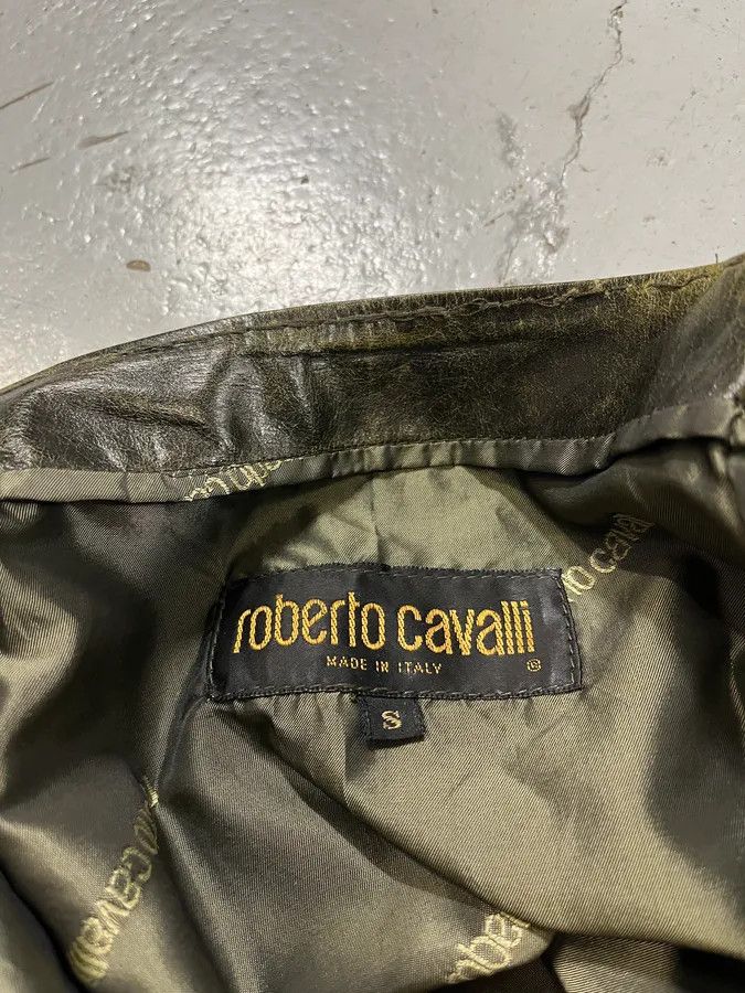 Roberto Cavalli SS2001 Roberto Cavalli Eroded Olive Leather Mini Skirt Size 28" / US 6 / IT 42 - 9 Thumbnail