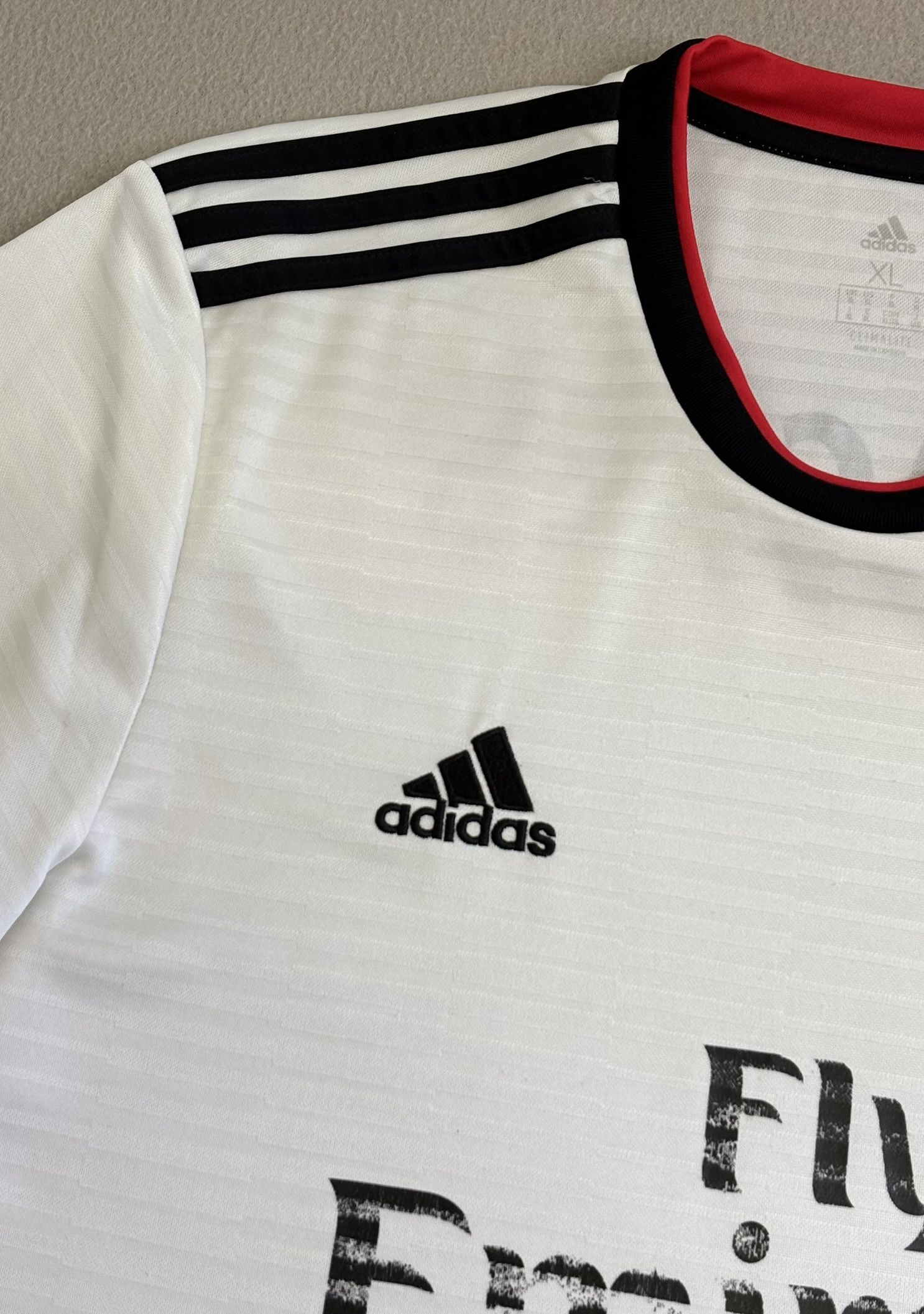 Adidas SL Benfica 2018/2019 Adidas Football Jersey Size XL Size US XL / EU 56 / 4 - 7 Thumbnail