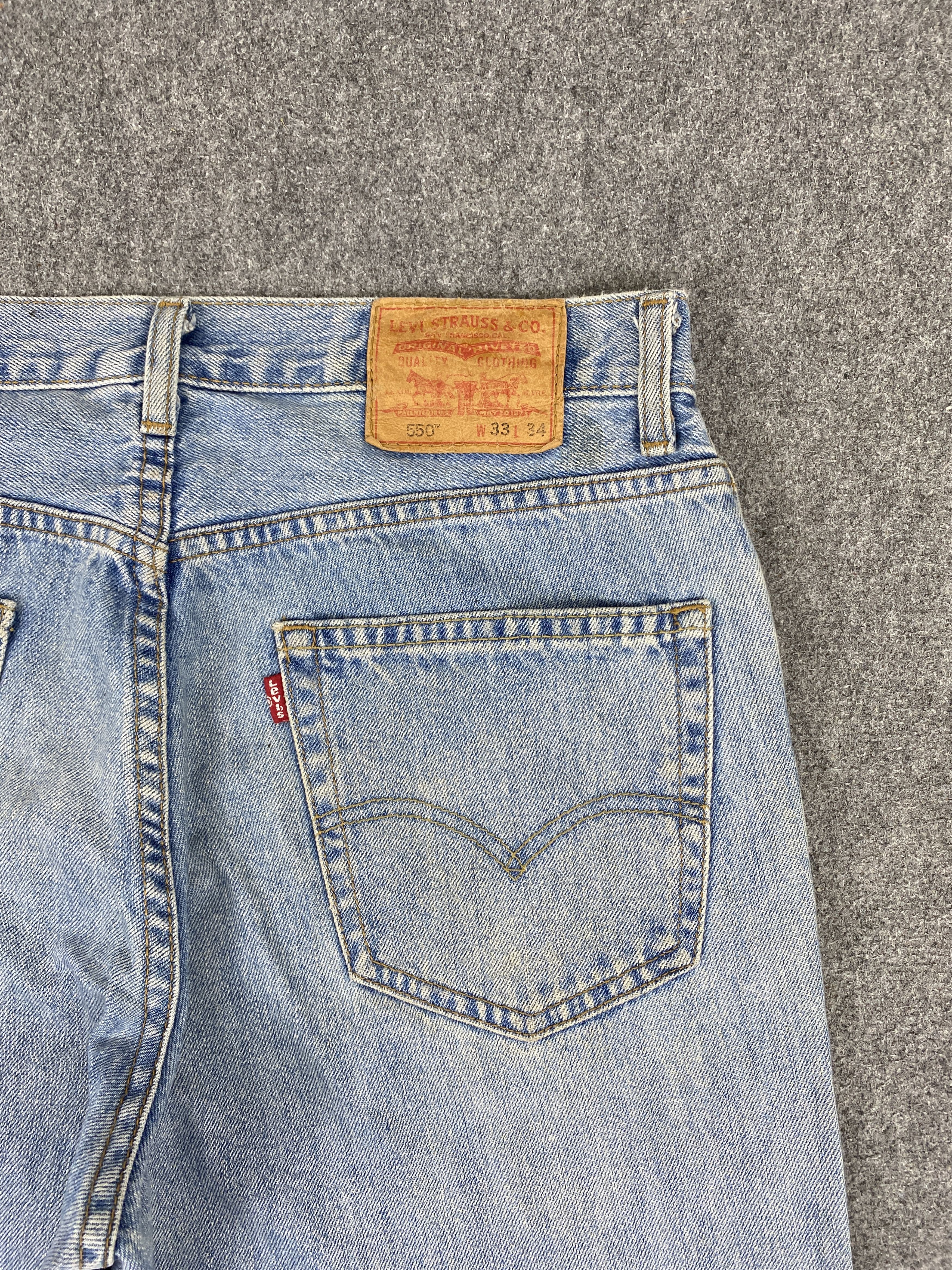 Levi's Vintage Levis 550 Faded Blue Jeans 33x32.5 S0026 Size US 33 - 11 Thumbnail