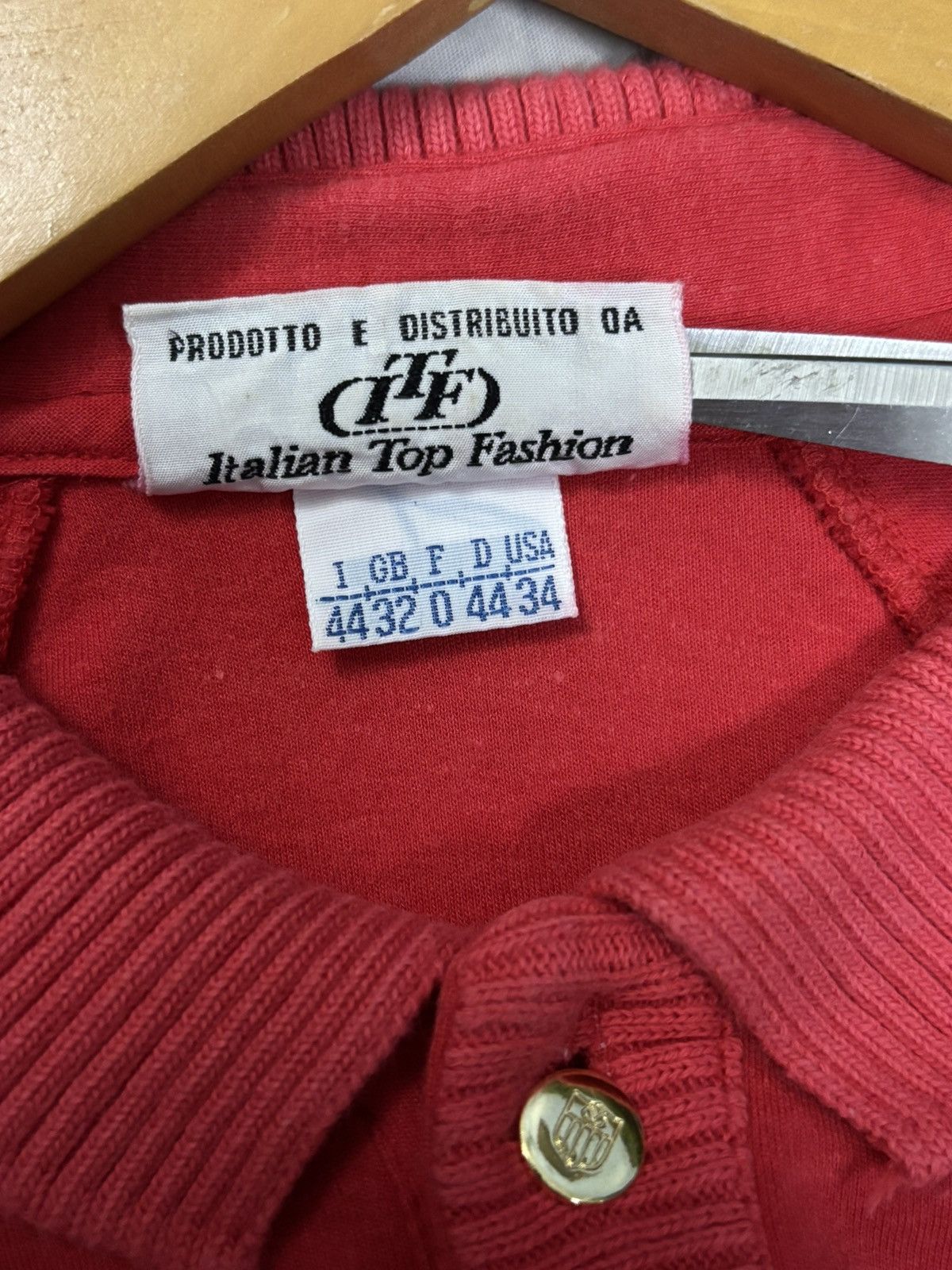 Valentino Vtg 90s Valentino Garavani Sport Rib-Knit Raglan Polo Shirt Size US S / EU 44-46 / 1 - 16 Thumbnail