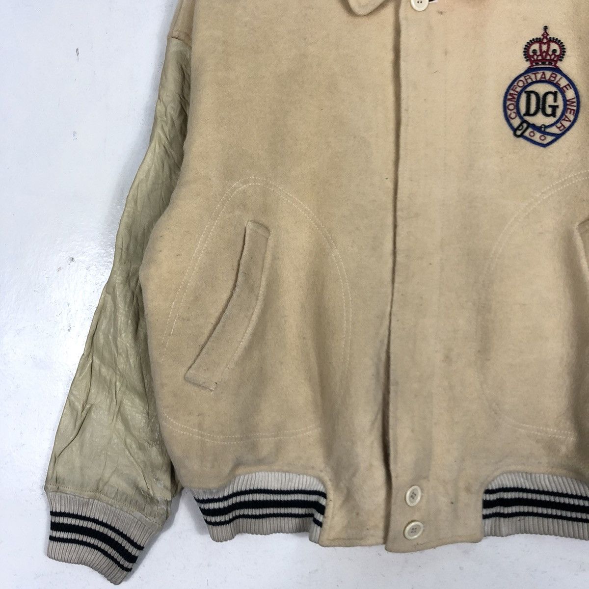 Japanese Brand 🖤SEND OFFER🖤 DGRACE COMPANY VARSITY JACKETS Size US M / EU 48-50 / 2 - 3 Thumbnail