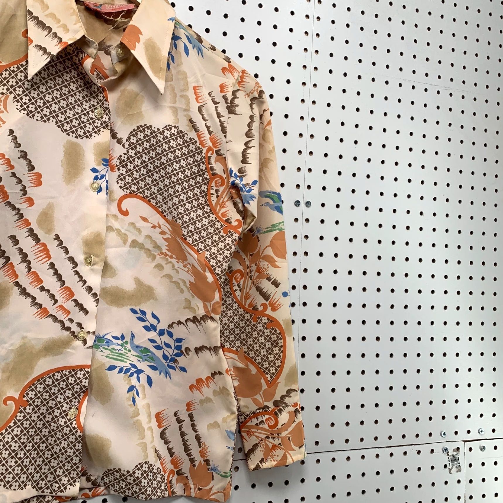 Vintage VINTAGE Nulook Women's Button-Up Shirt M Brown Japanese Koi Fish 70s Floral Pattern Size M / US 6-8 / IT 42-44 - 4 Thumbnail