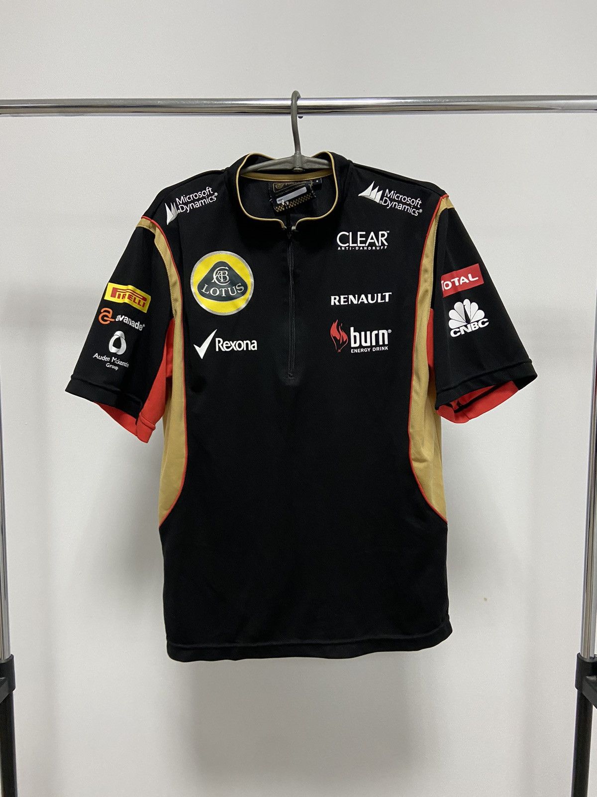 Vintage Lotus Vintage Racing T Shirt 1/3 Big Logo F1 Team Renault Size US S / EU 44-46 / 1 - 1 Thumbnail