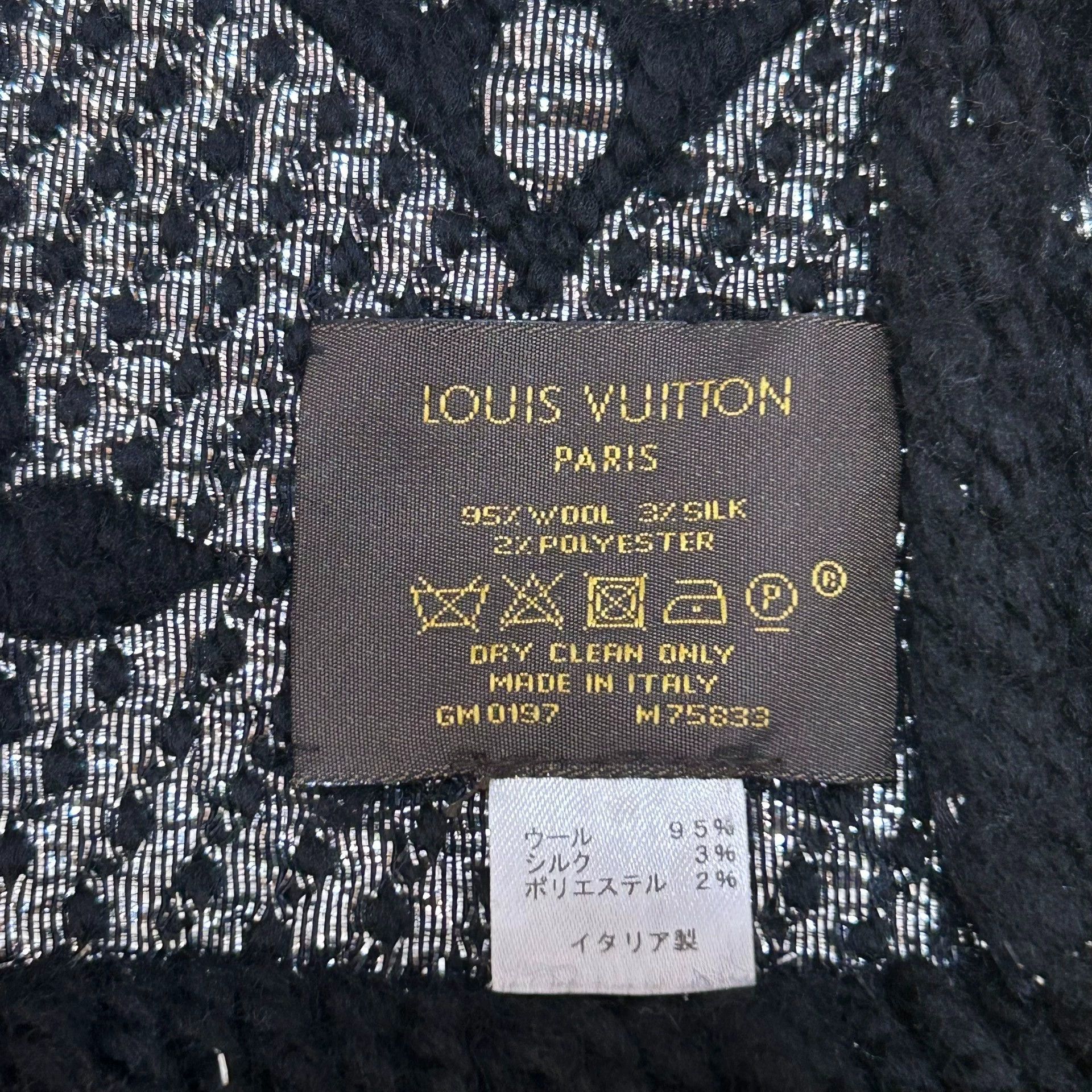 Louis Vuitton Louis Vuitton Reversible Black Silver Logo Scarf Size ONE SIZE - 3 Thumbnail