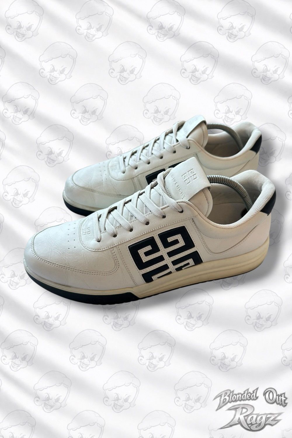 Givenchy Givenchy G4 Leather Sneakers White Size US 11 / EU 44 - 1 Thumbnail