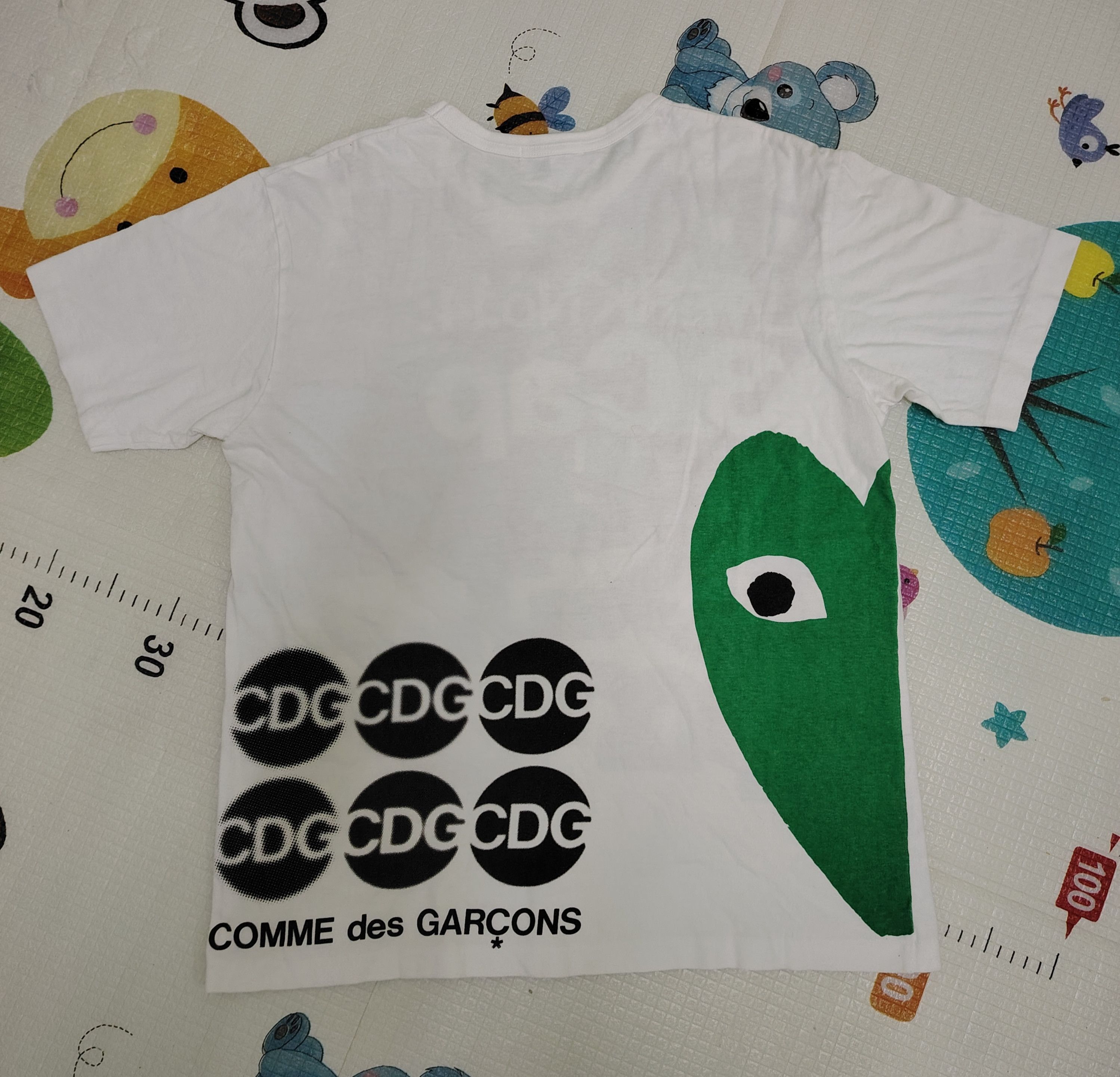 Comme des Garcons Comme des Garçons CDG Design T-shirt Size US XL / EU 56 / 4 - 2 Thumbnail
