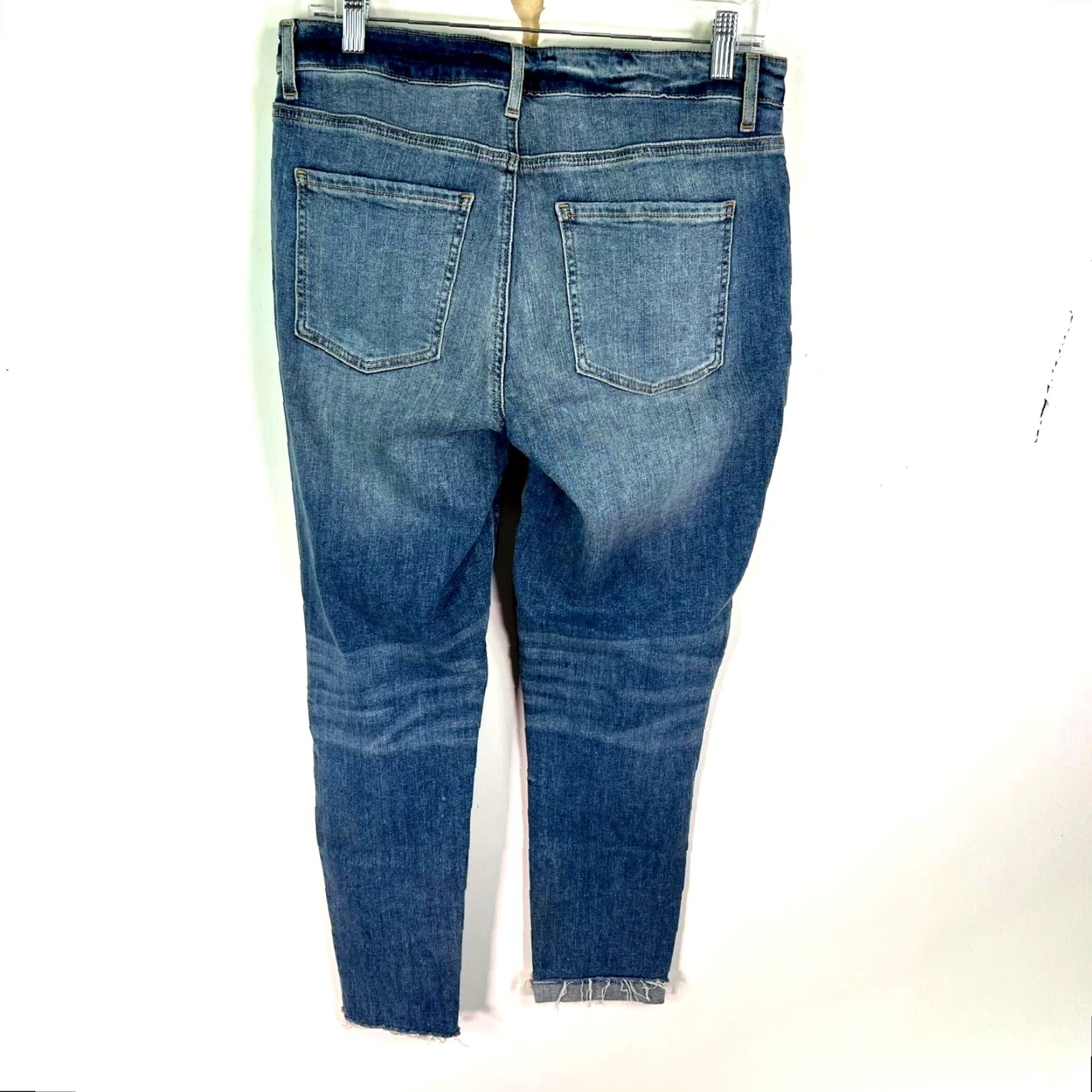 Vintage Maurice's Jeans Womens Distressed Skinny Leg Cropped Denim Blue 30 Regular 5-Pocket Zipper Button Maurices Size 30" / US 8 / IT 44 - 7 Thumbnail