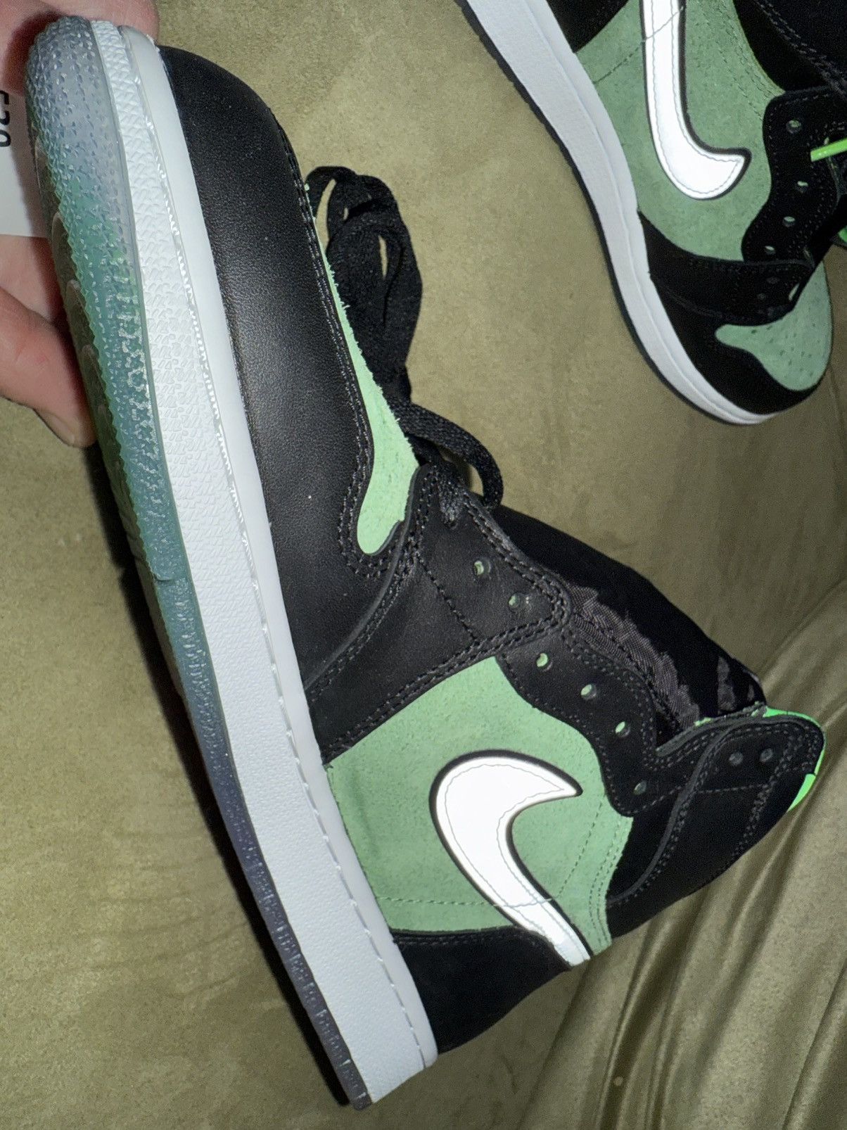 Jordan Brand Nike Air Jordan 1 hi “Zen Green” DS NEW! xtra laces! size 10 Size US 10 / EU 43 - 7 Thumbnail