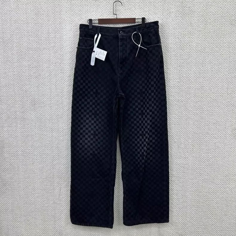 Louis Vuitton Louis Vuitton Black checkerboard trousers Size US 33 - 1 Thumbnail