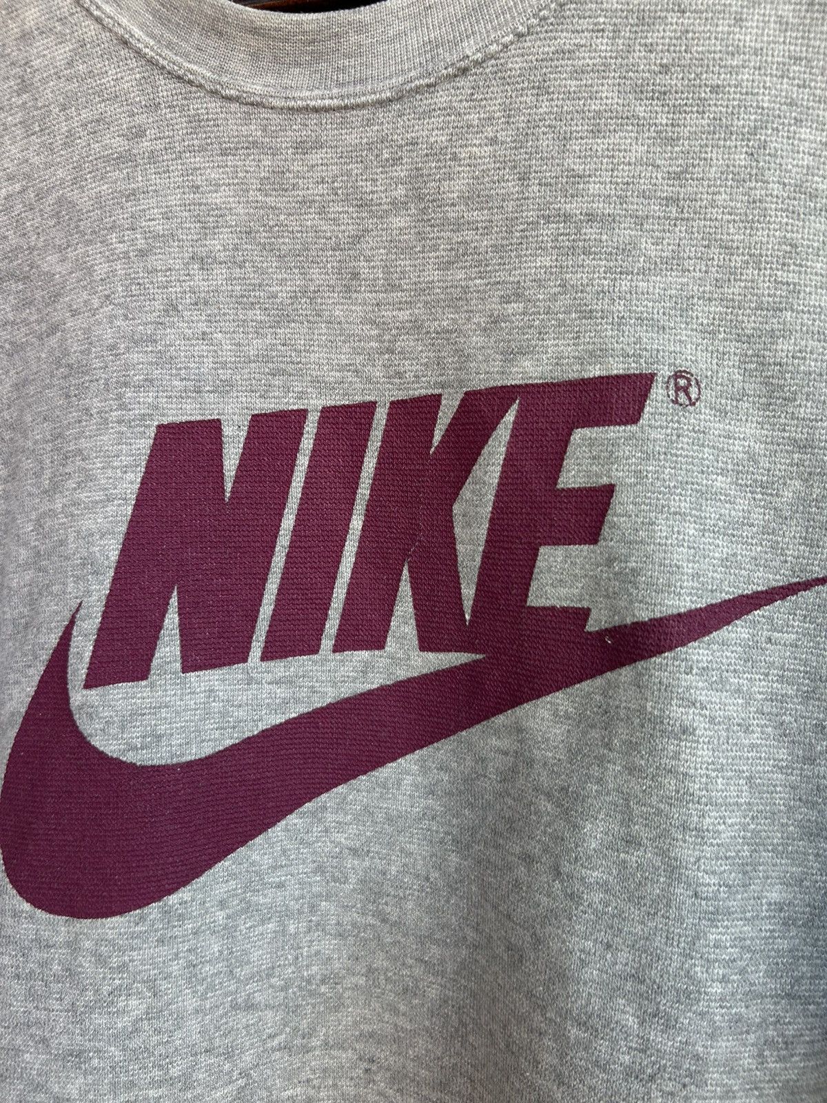 Nike × Vintage Nike Grey Tag Big Logo Cropped Short Sleeve Sweatshirt Size US L / EU 52-54 / 3 - 3 Thumbnail