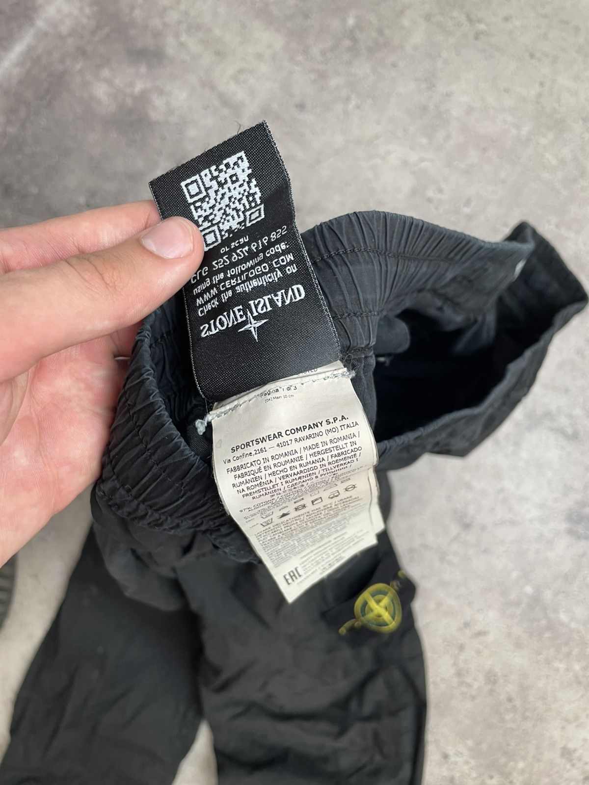 Stone Island Stone island black cargo pants Size US 32 / EU 48 - 15 Thumbnail