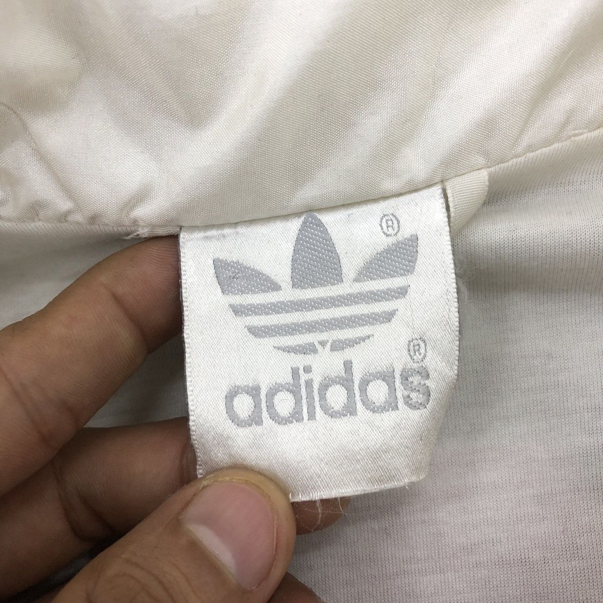 Adidas × Vintage Vintage 90s Adidas Zipper Windbreaker Size US L / EU 52-54 / 3 - 11 Thumbnail