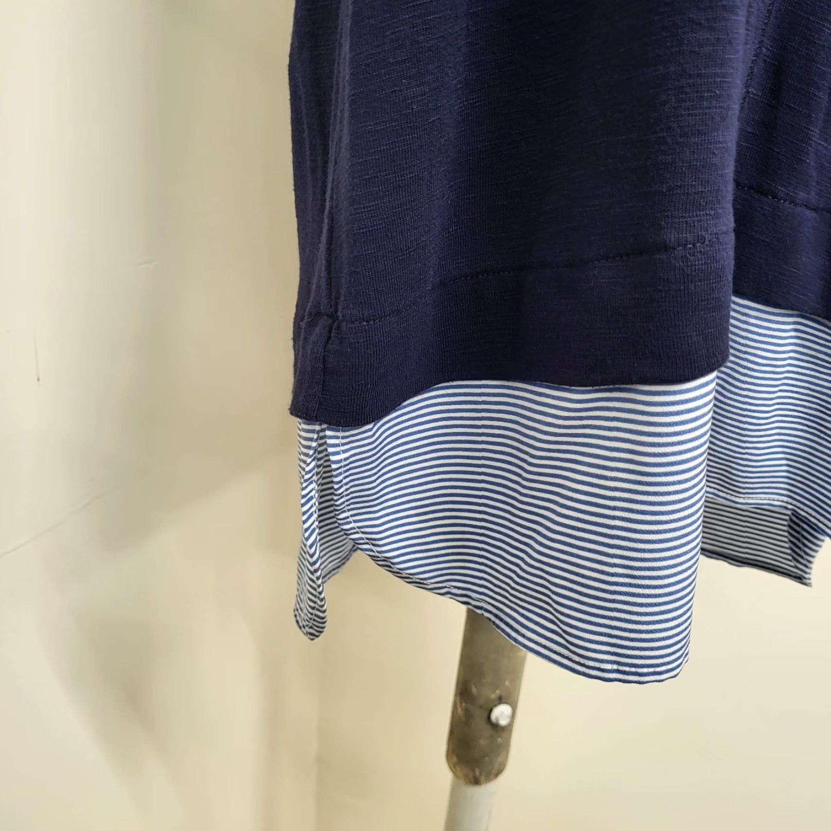 J.Crew **J.CREW Women's Blue Striped Tank Top Large Keyhole Back Sleeveless** User: J.CREW Women's Blue Striped Tank Top Large Keyhole Back Sleeveless Size L / US 10 / IT 46 - 6 Thumbnail
