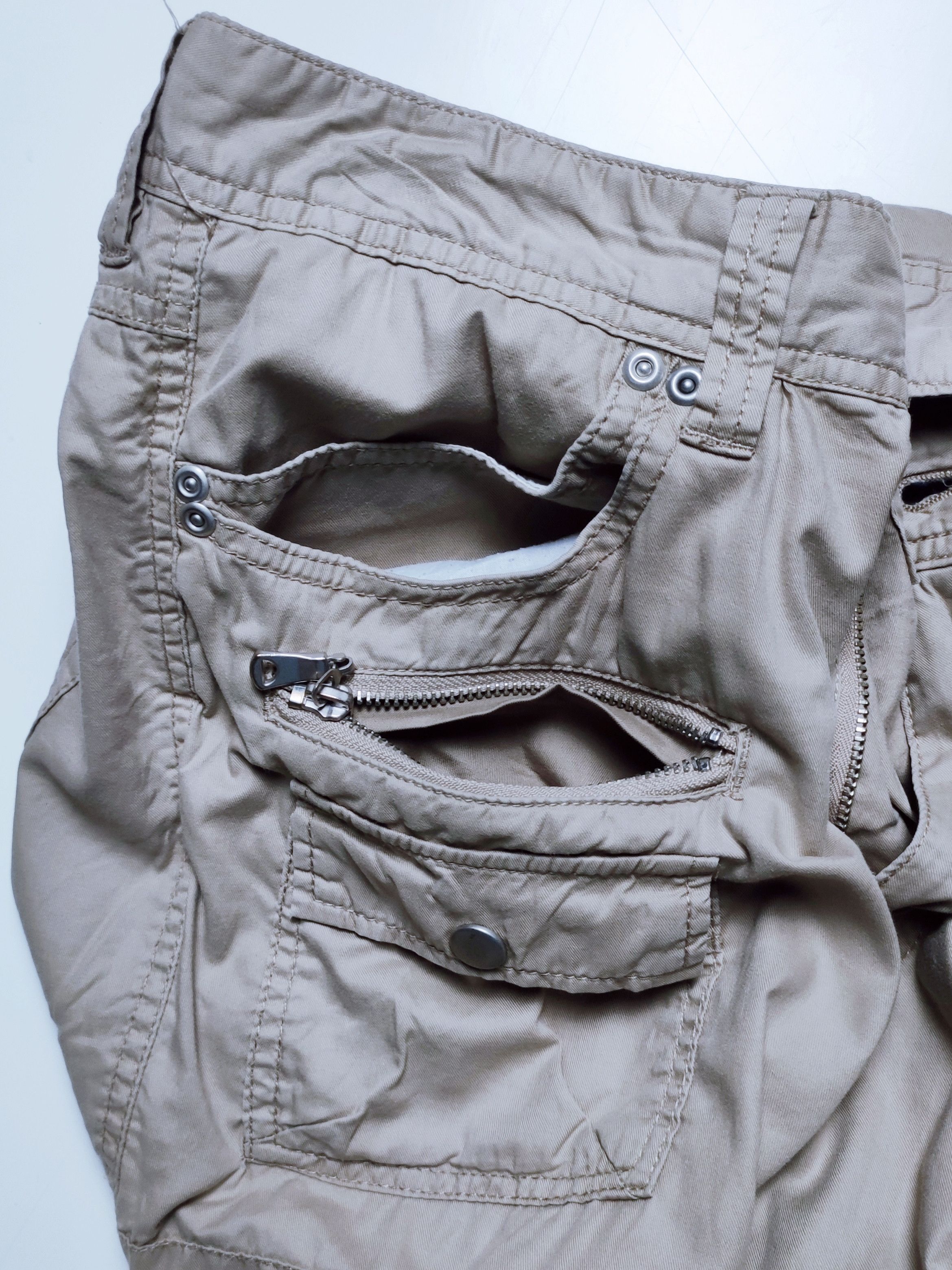 Japanese Brand Semantic Design Punk Inspired Multipocket Cargo 3/4 Pants Size US 31 - 5 Thumbnail