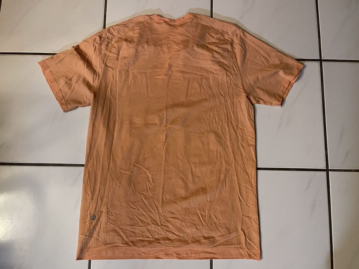 Lululemon Lululemon Mens Orange Movement Is Medicine T-Shirt Medium Size US M / EU 48-50 / 2 - 6 Thumbnail