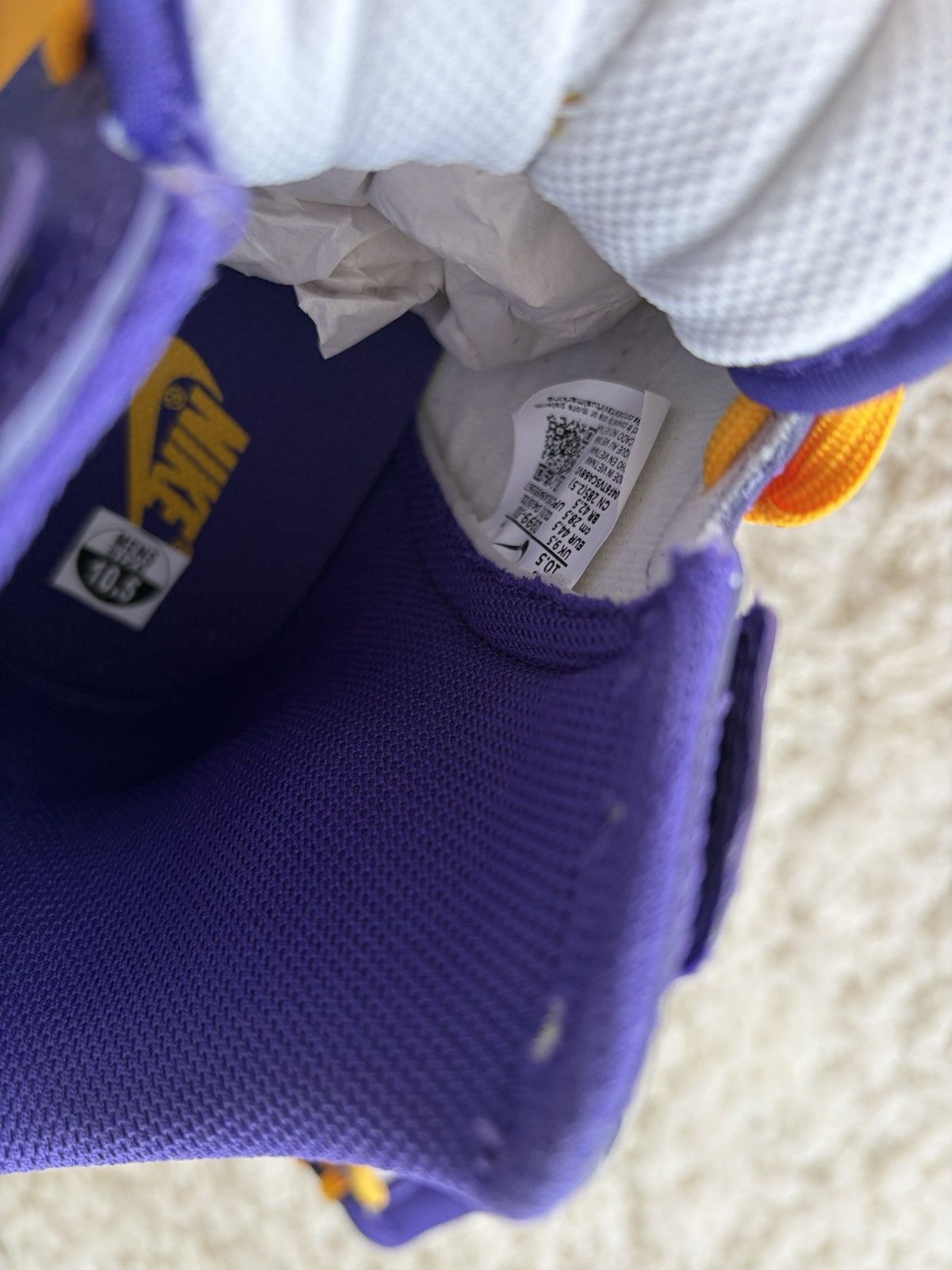 Nike Nike Dunk High Lakers Size US 10.5 / EU 43-44 - 6 Thumbnail