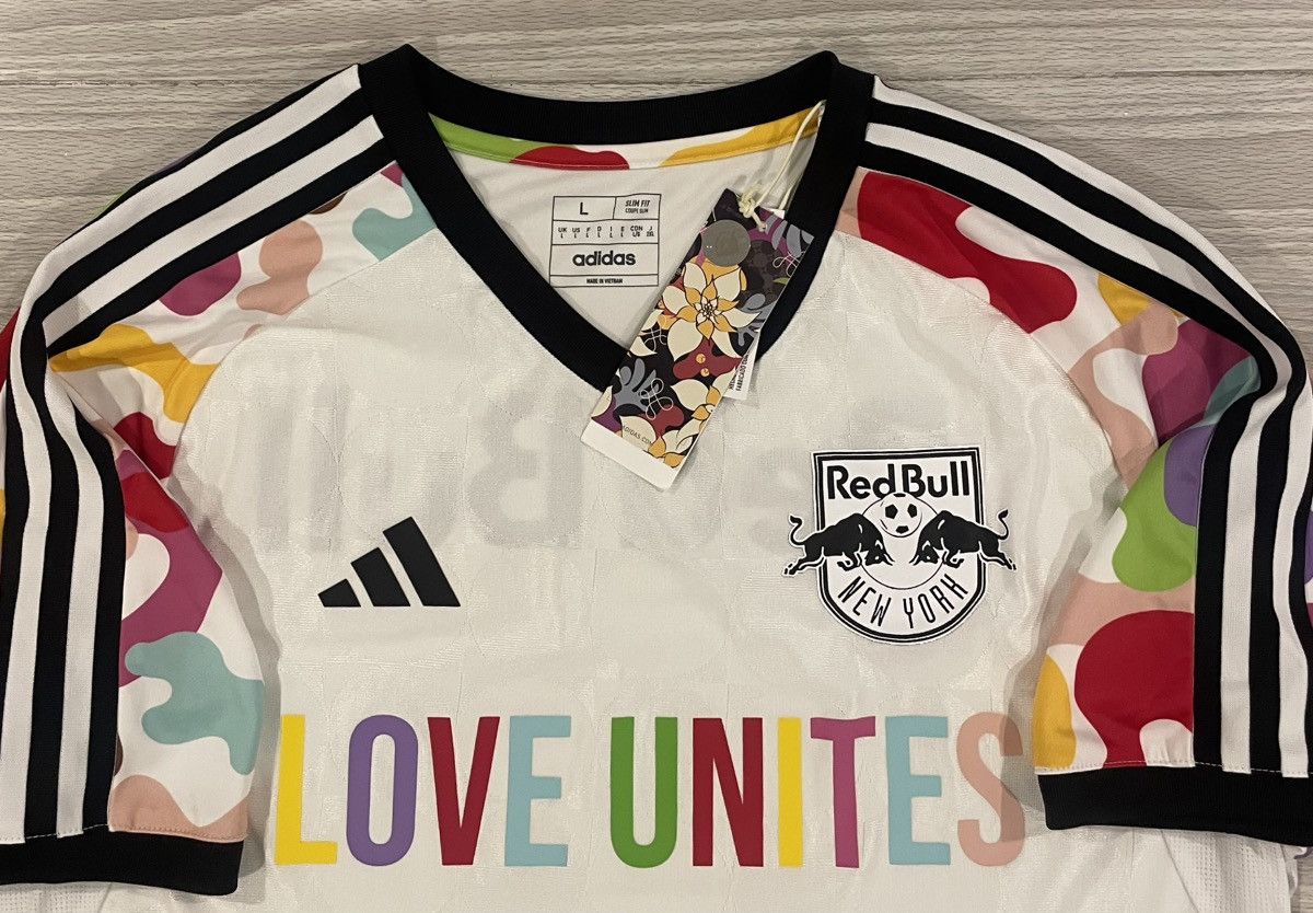 Adidas New! Adidas 2022 Red Bull New York Soccer Jersey Men’s Large Size US L / EU 52-54 / 3 - 2 Thumbnail
