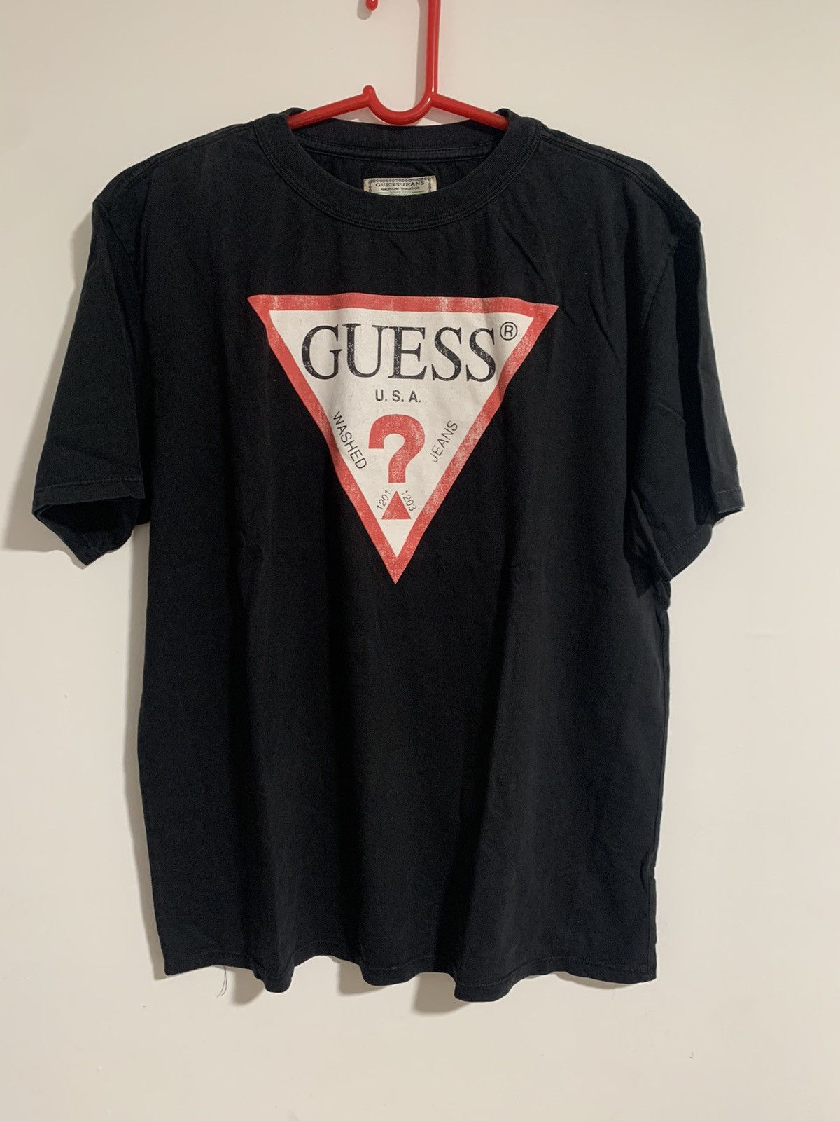 Guess × Vintage Vintage heavyweight guess triangle shirt Size US M / EU 48-50 / 2 - 1 Thumbnail