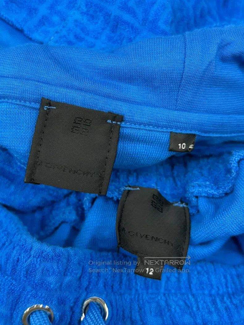 Givenchy Givenchy Blue All Logo Letter Set, Sleeveless Hooded Top Size US S / EU 44-46 / 1 - 8 Thumbnail