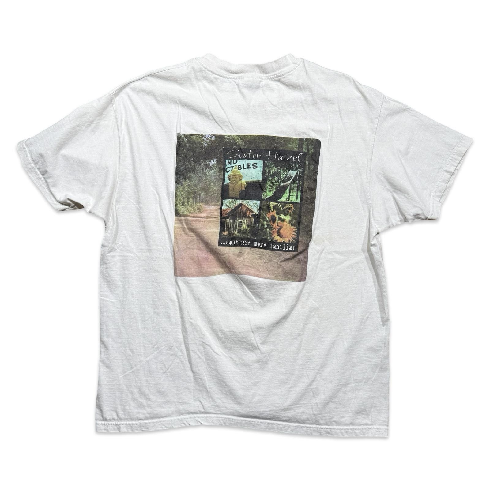 Designer Vintage Sister Hazel Somewhere More Familiar Album T-Shirt Size US XL / EU 56 / 4 - 1 Thumbnail