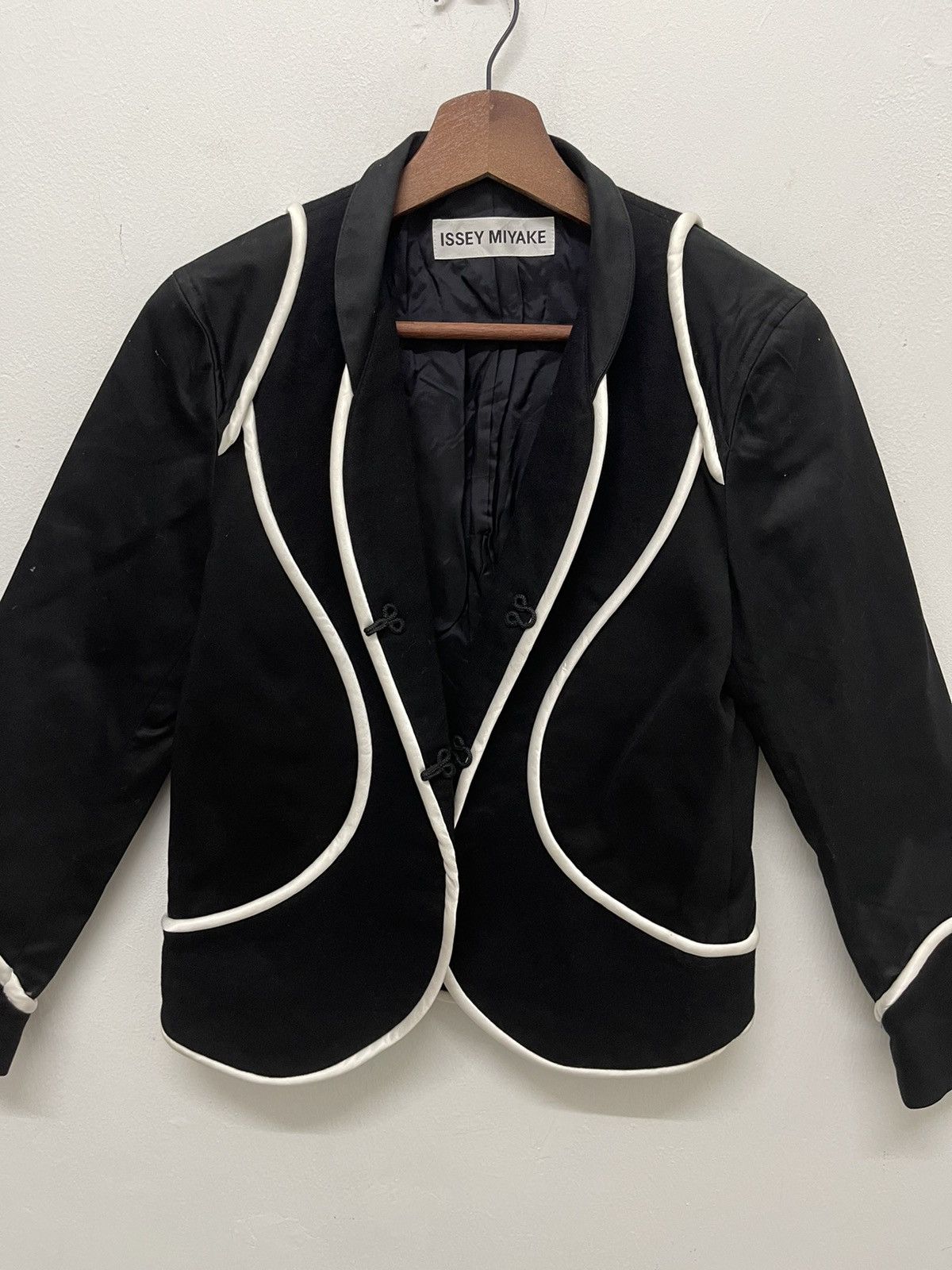 Issey Miyake ARCHIVAL DESIGNER🔥 Vtg Issey Miyake Luxury Tuxedo Design Size US M / EU 48-50 / 2 - 3 Thumbnail