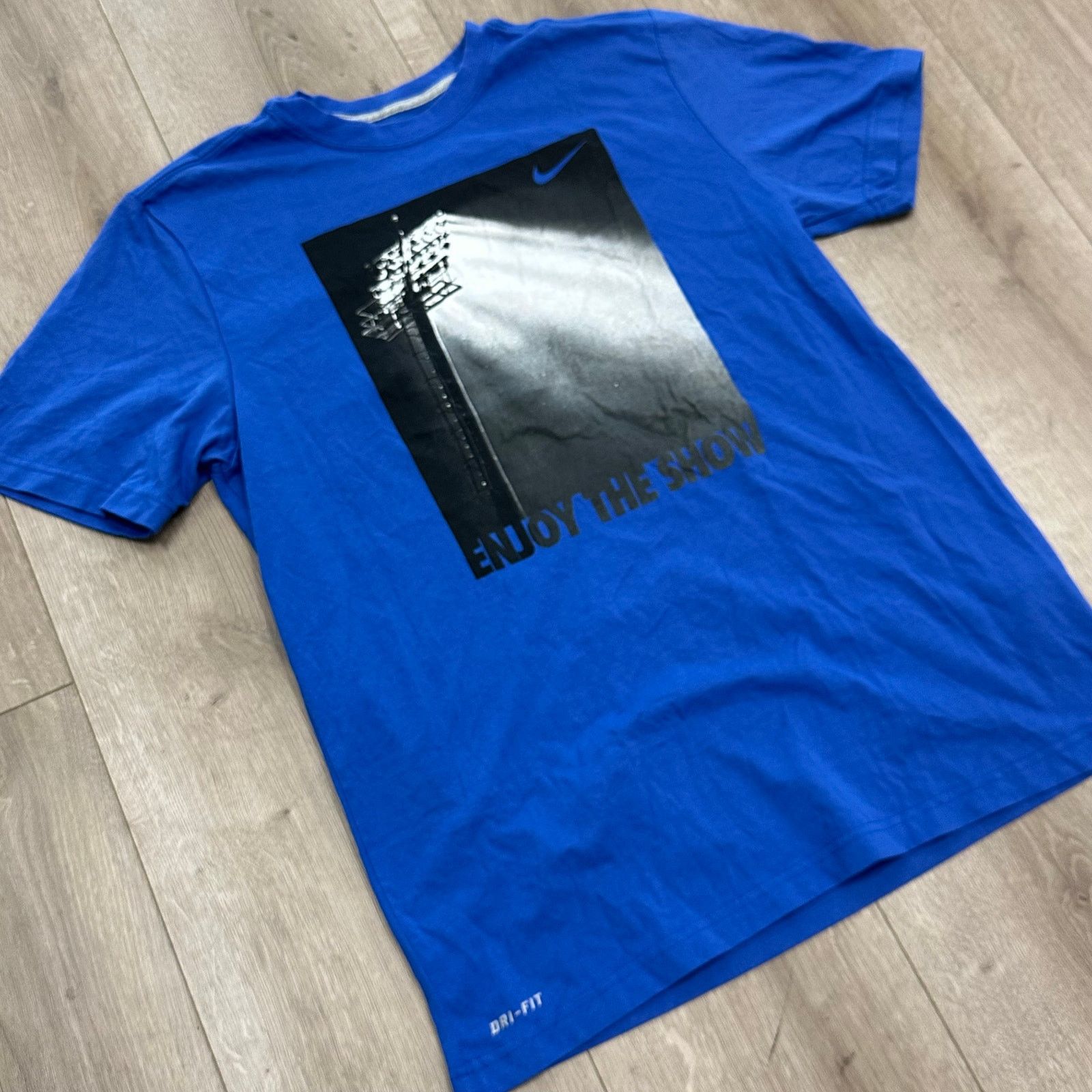 Nike Nike Dri-Fit "Enjoy The Show" Swoosh Logo Large Tee Large L Size US L / EU 52-54 / 3 - 2 Thumbnail
