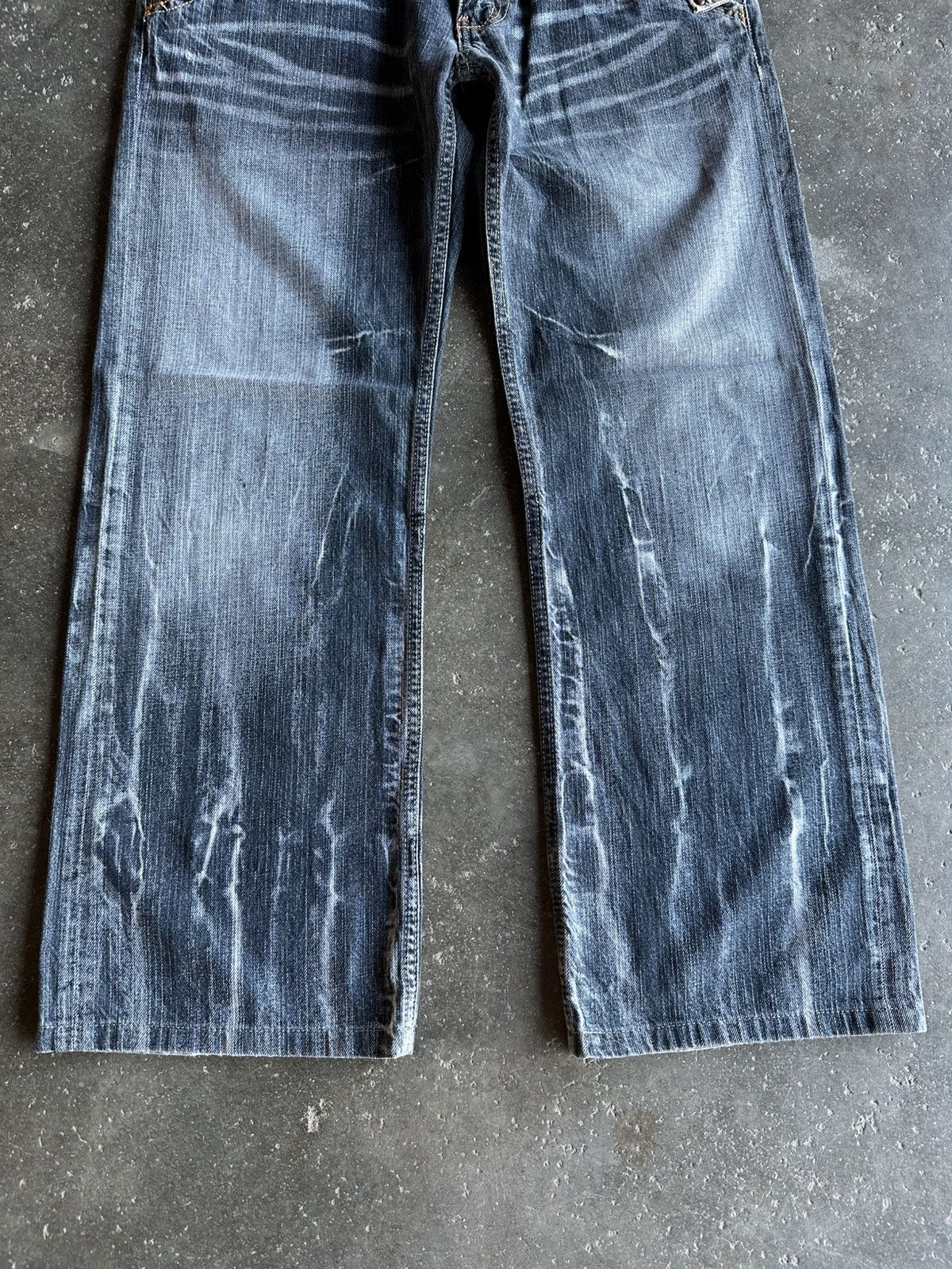 Japanese Brand VINTAGE ROOT THREE JEANS STORM BLACK WASHED RARE DENIM PANTS Size US 32 / EU 48 - 7 Thumbnail