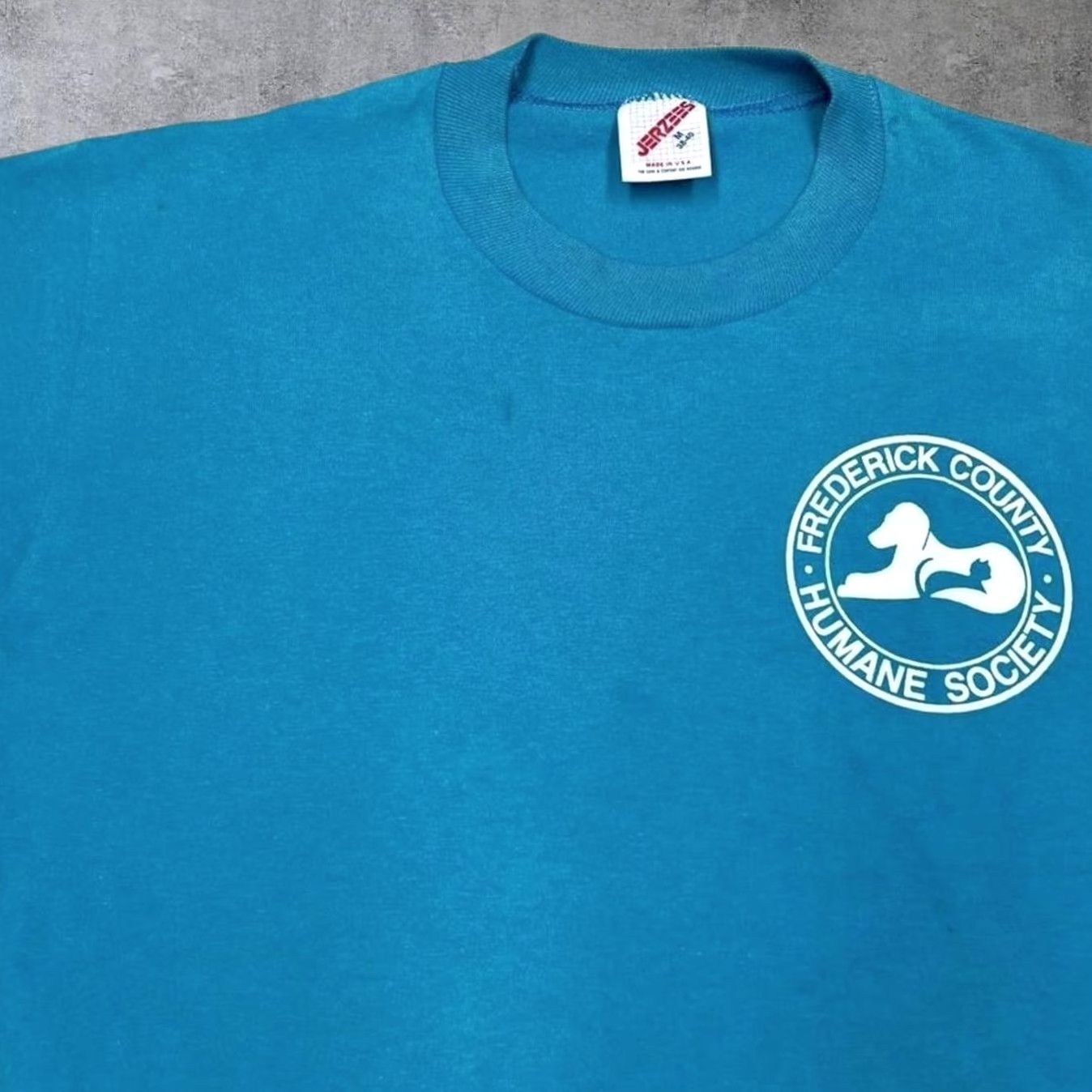 Jerzees VINTAGE Jerzees Frederick County “Humane Society” T-Shirt M S Shirt Mens Blue 90s Graphic Single Stitch 18” Pit to Pit 26” Length 8” Shoulder to Cuff Size US S / EU 44-46 / 1 - 2 Thumbnail