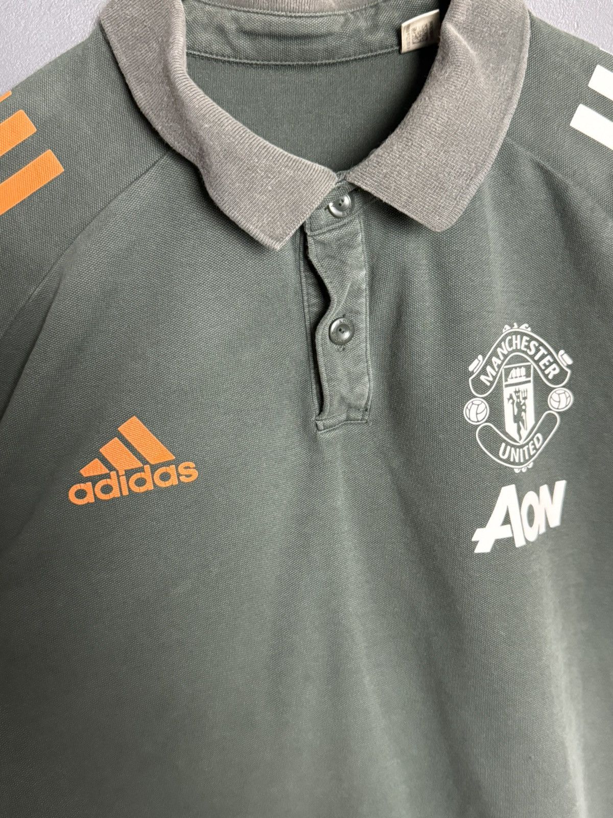 Adidas Manchester United Training Football Jersey T-Shirt Size US M / EU 48-50 / 2 - 3 Thumbnail
