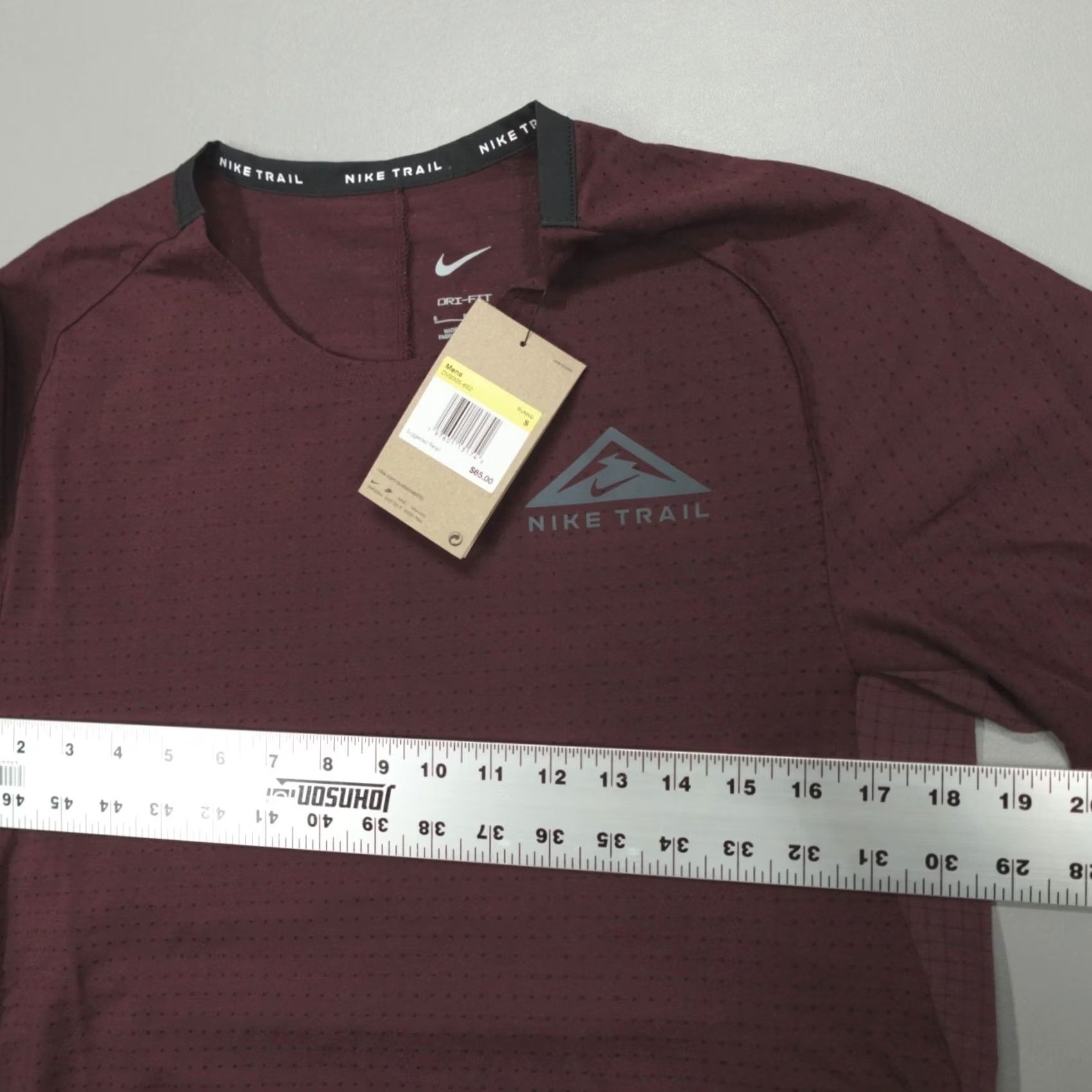 Nike Nike Trail Dri-Fit Solar Chase Running Shirt Men’s Size S Burgundy DV9305 652 Size US S / EU 44-46 / 1 - 5 Thumbnail