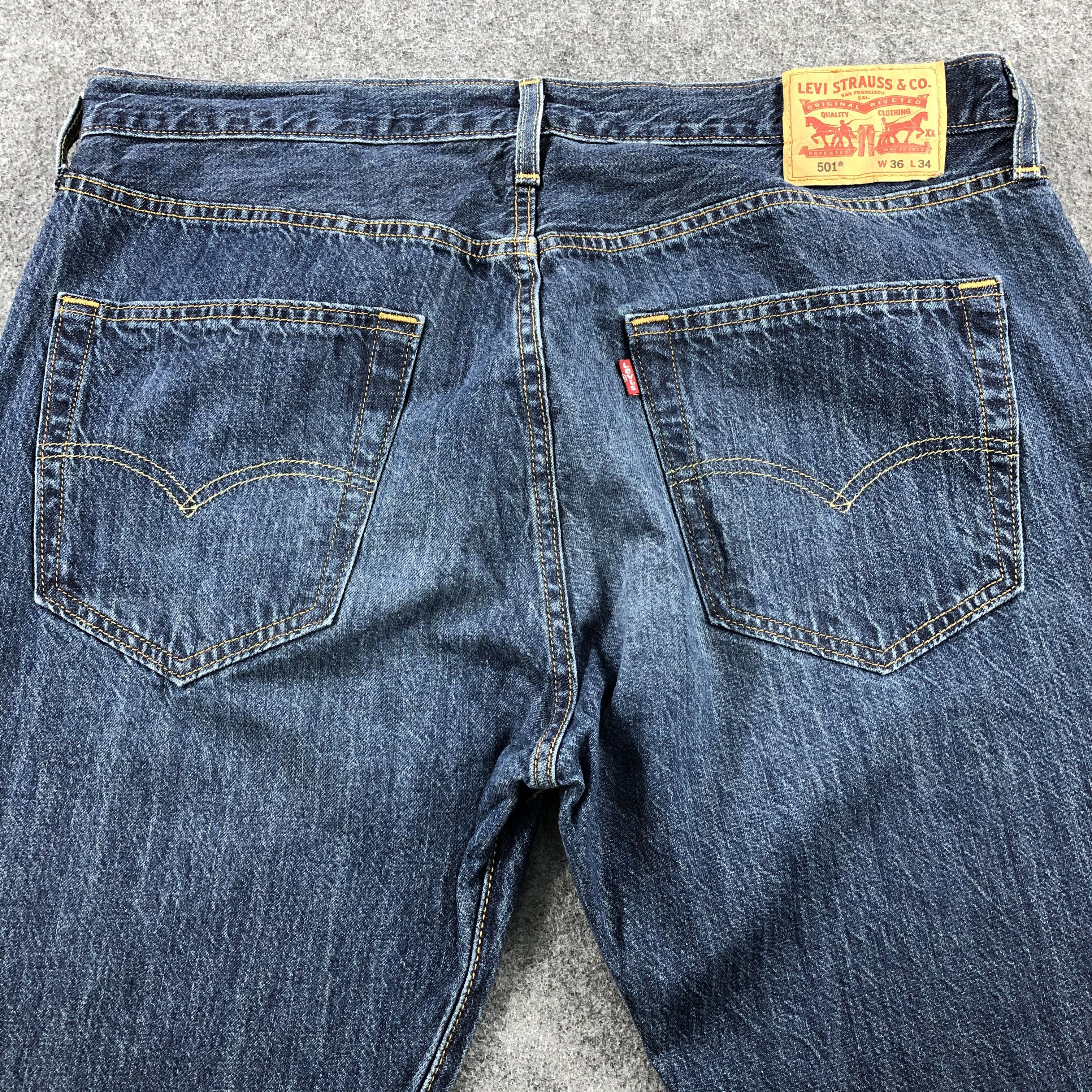Levi's × Vintage Vintage Blue Wash Levis 501 Jeans-JM1739 Size US 37 - 4 Thumbnail