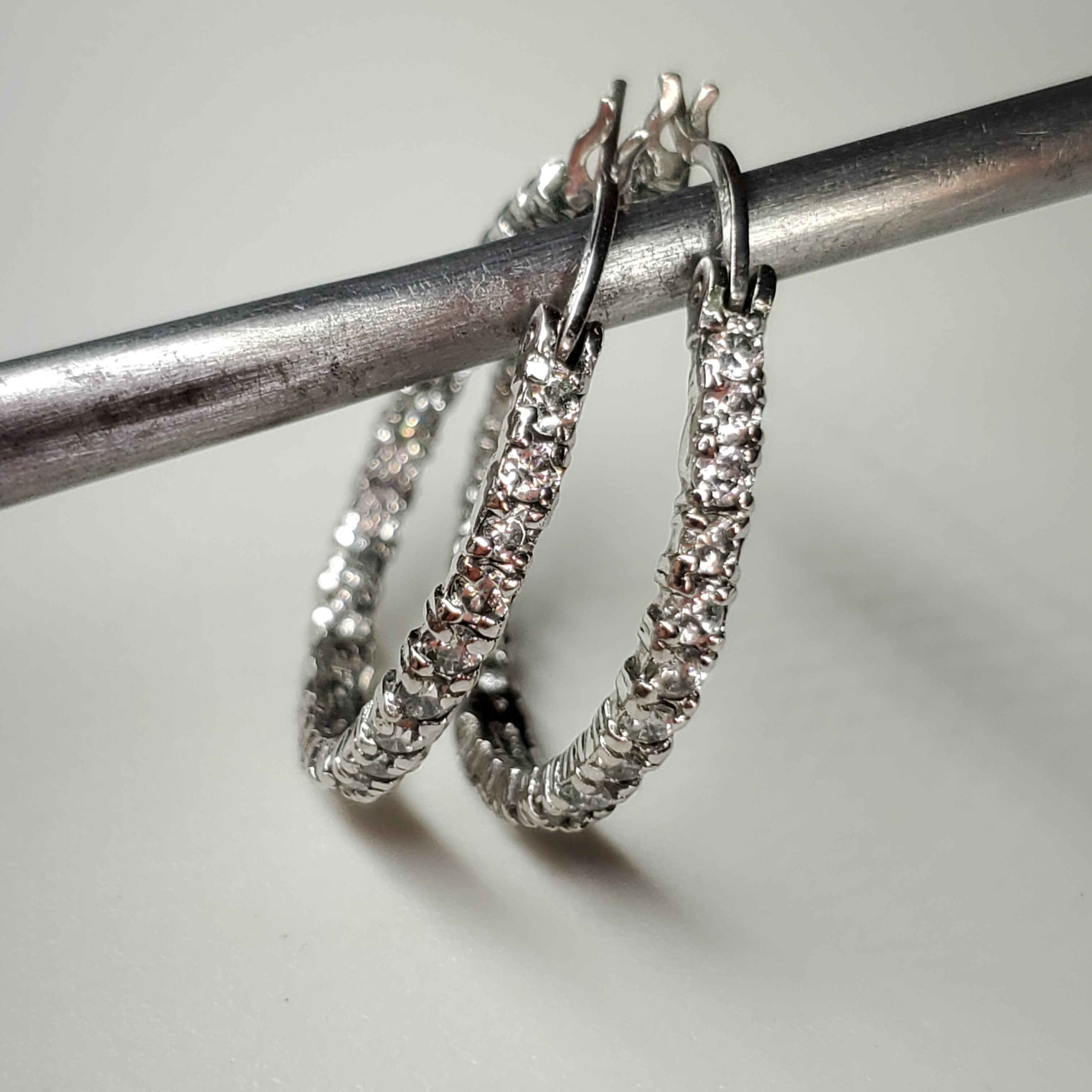 Other Earrings 1" Hoops 925 Sterling Silver FAB Prong Cubic Size ONE SIZE - 9 Thumbnail