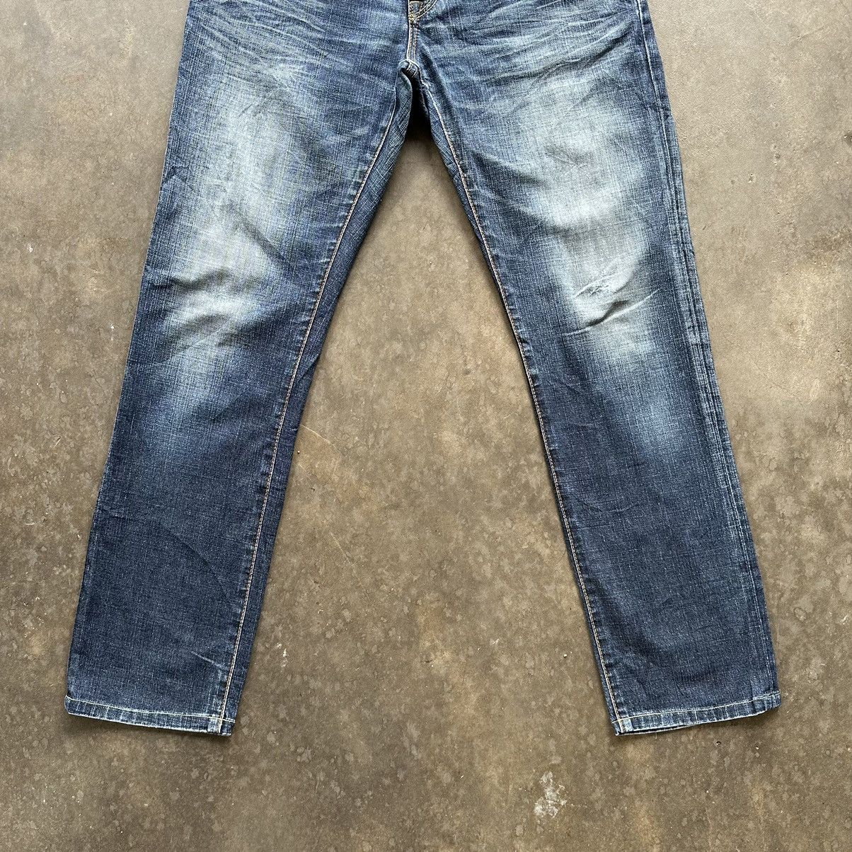 Edwin × Jean × Vintage Vintage Edwin Blue Trip Distressed Faded Denim Jean Pant W30 Size US 30 / EU 46 - 2 Thumbnail