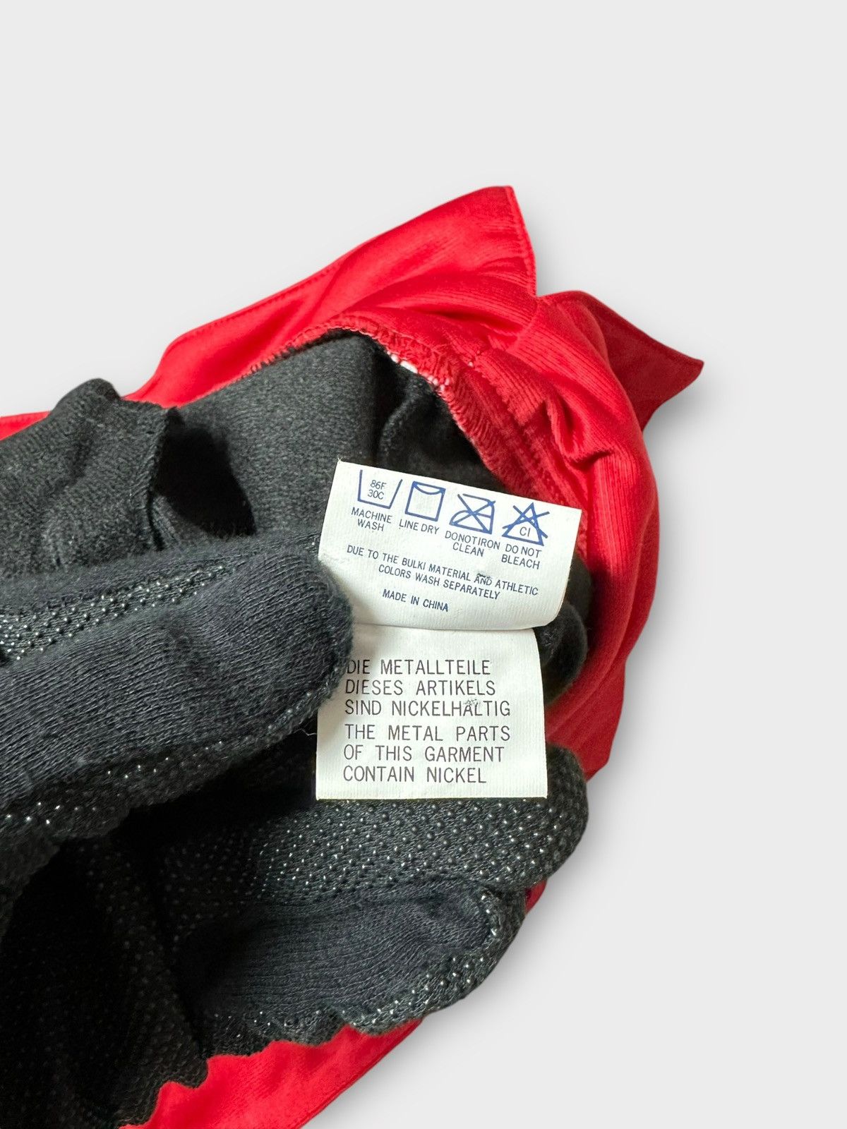 Champion × NBA Vintage Champion Chicago Bulls shooting warm up shirt hoodie Size US L / EU 52-54 / 3 - 4 Thumbnail