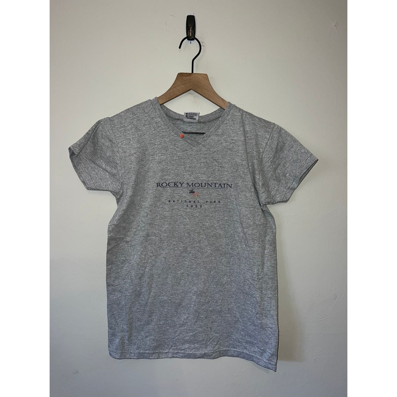 Anvil Women's Rocky Mountain Park 2000 Gray Shirt Top Women Small Size S / US 4 / IT 40 - 1 Thumbnail