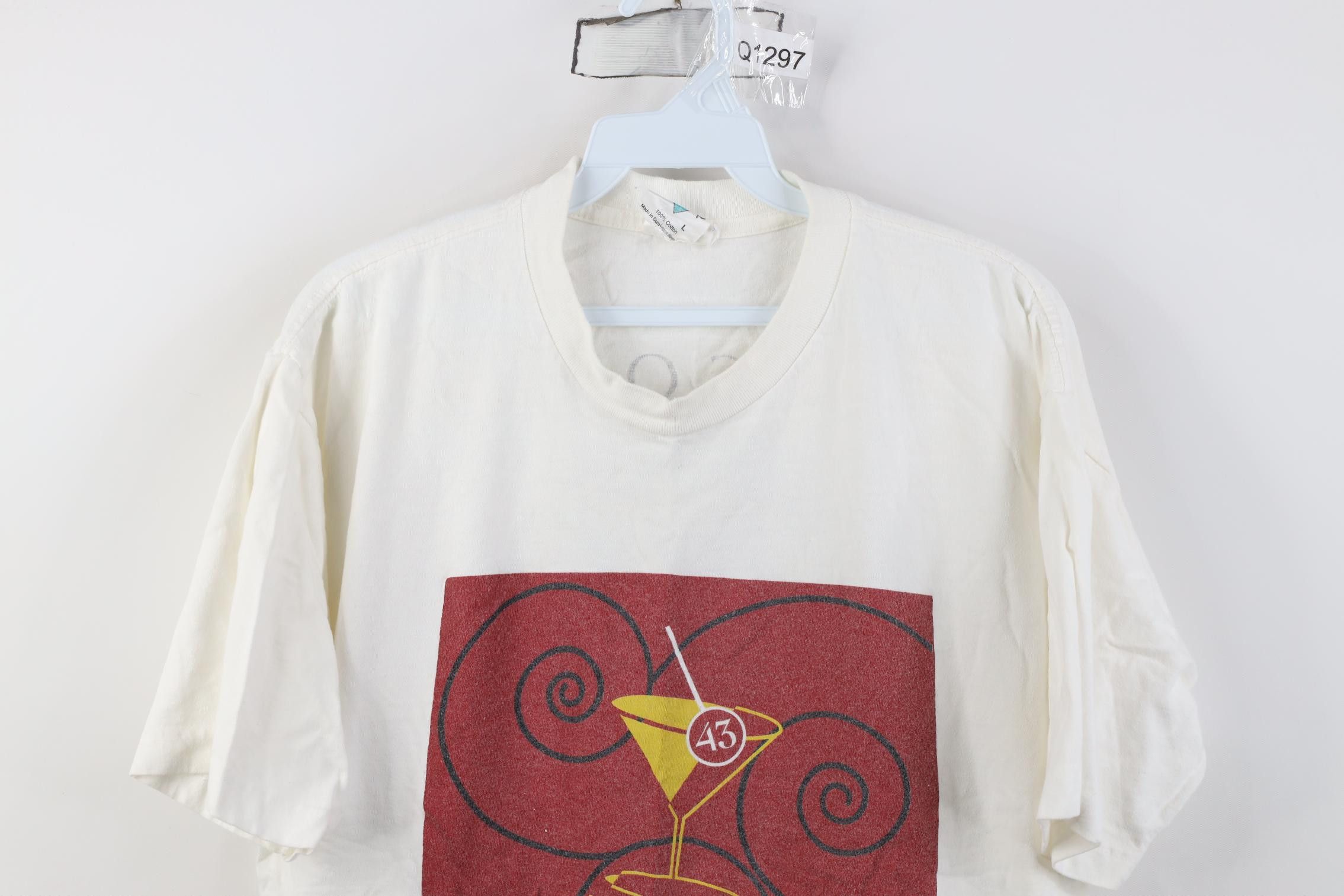 Vintage Vintage 90s Licor 43 Liqueur Cocktail Short Sleeve T-Shirt Size US L / EU 52-54 / 3 - 2 Thumbnail