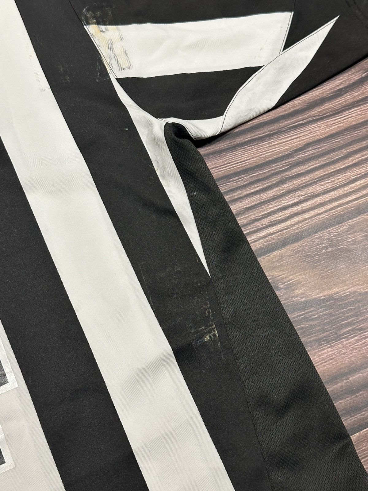 Nike × Vintage Vintage Soccer Jersey Juventus 2005-2006 Veira❗️ Size US L / EU 52-54 / 3 - 13 Thumbnail