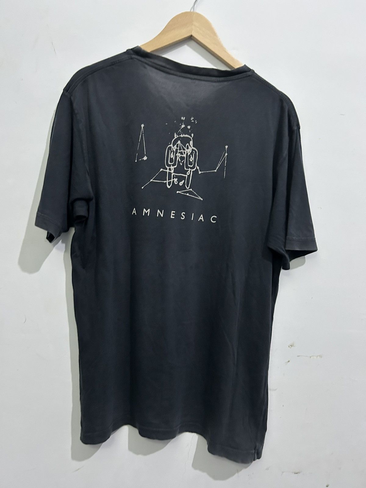 Band Tees Official Radiohead “Amnesiac” 2001 W.A.S.T.E UK Size US L / EU 52-54 / 3 - 5 Thumbnail