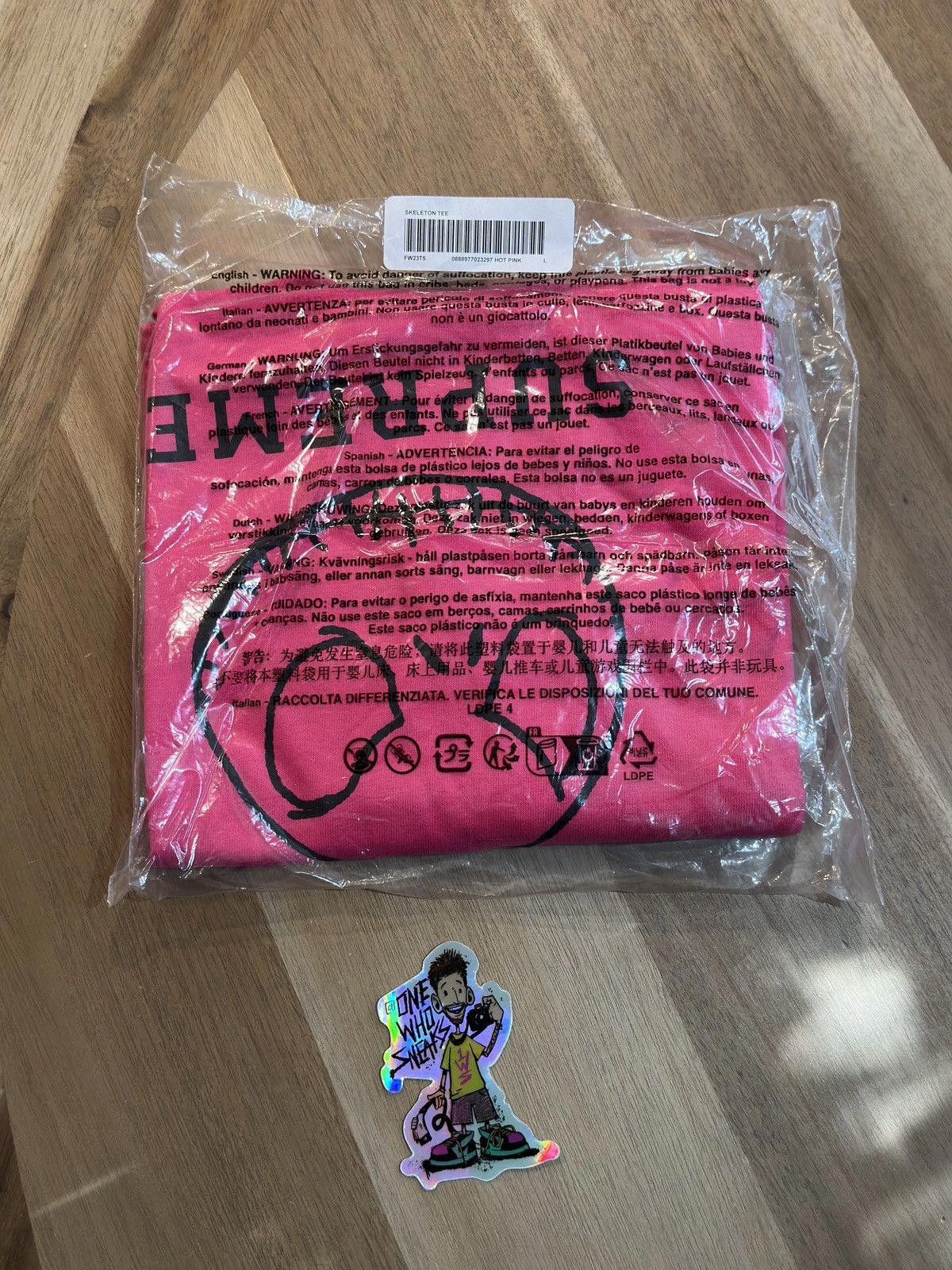 Supreme Supreme Skeleton Tee Size Large Size US L / EU 52-54 / 3 - 3 Thumbnail