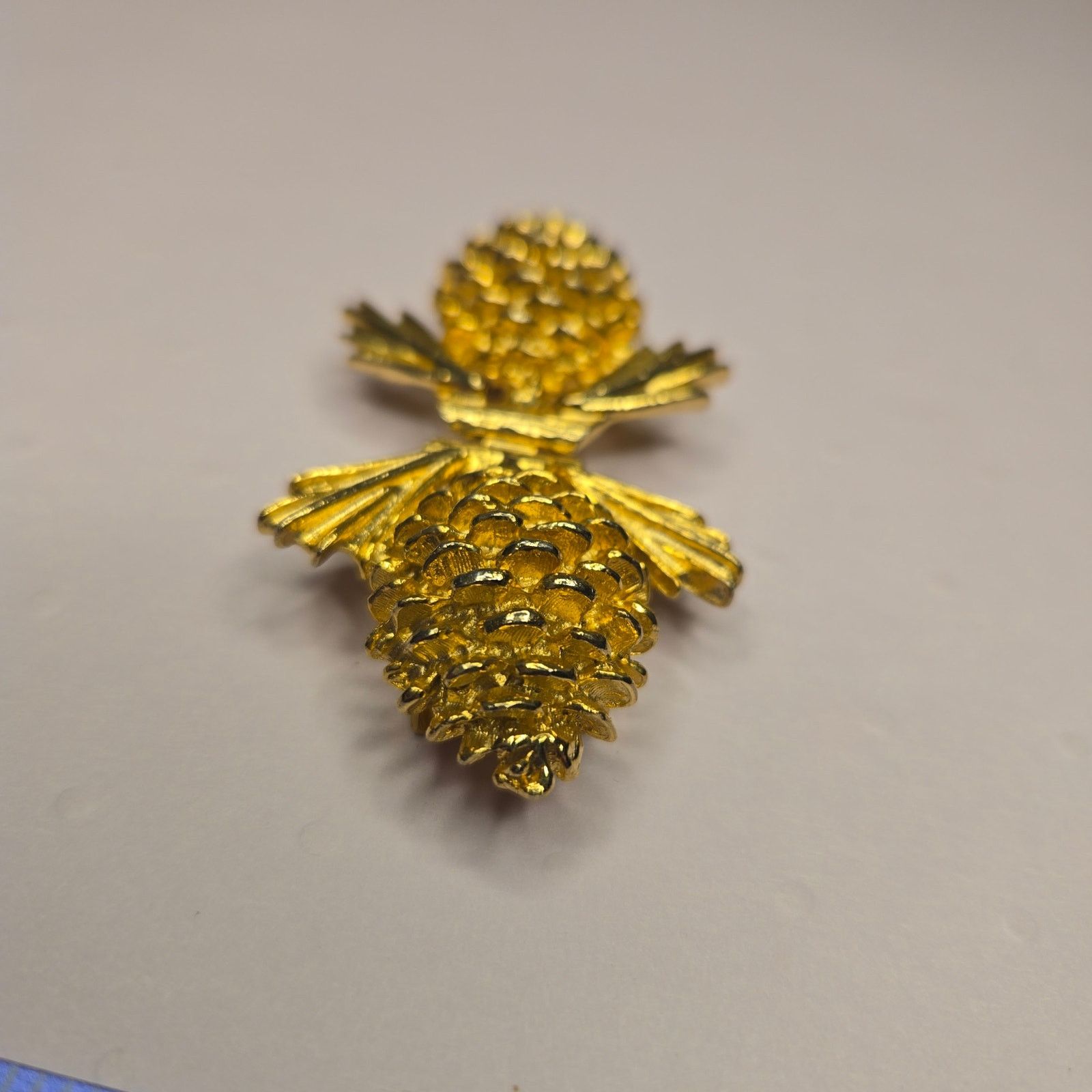 Vintage Vintage Mimi di N 1975 Gold Tone Pine Cone Belt Buckle Size ONE SIZE - 3 Thumbnail